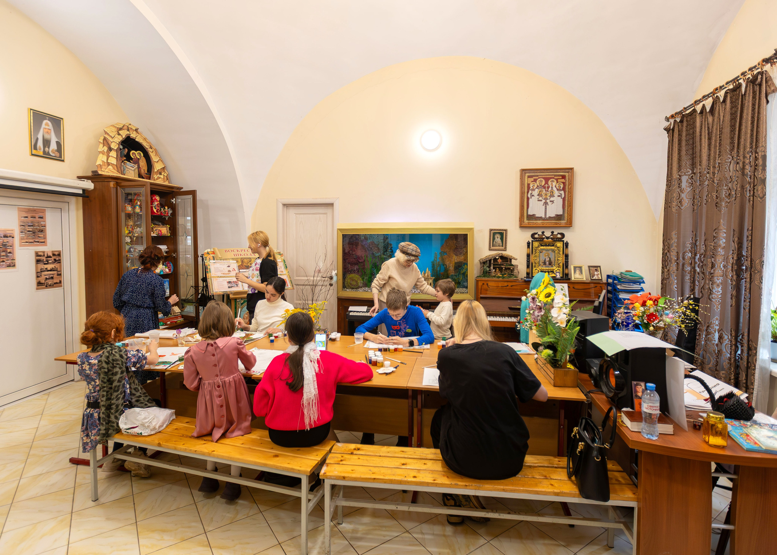 Рисование в Воскресной школе при Храме Живоначальной Троицы. Выпускные альбомы и школьный фотограф в Подольске, Троицке, Щербинке, Москве и Московской области
