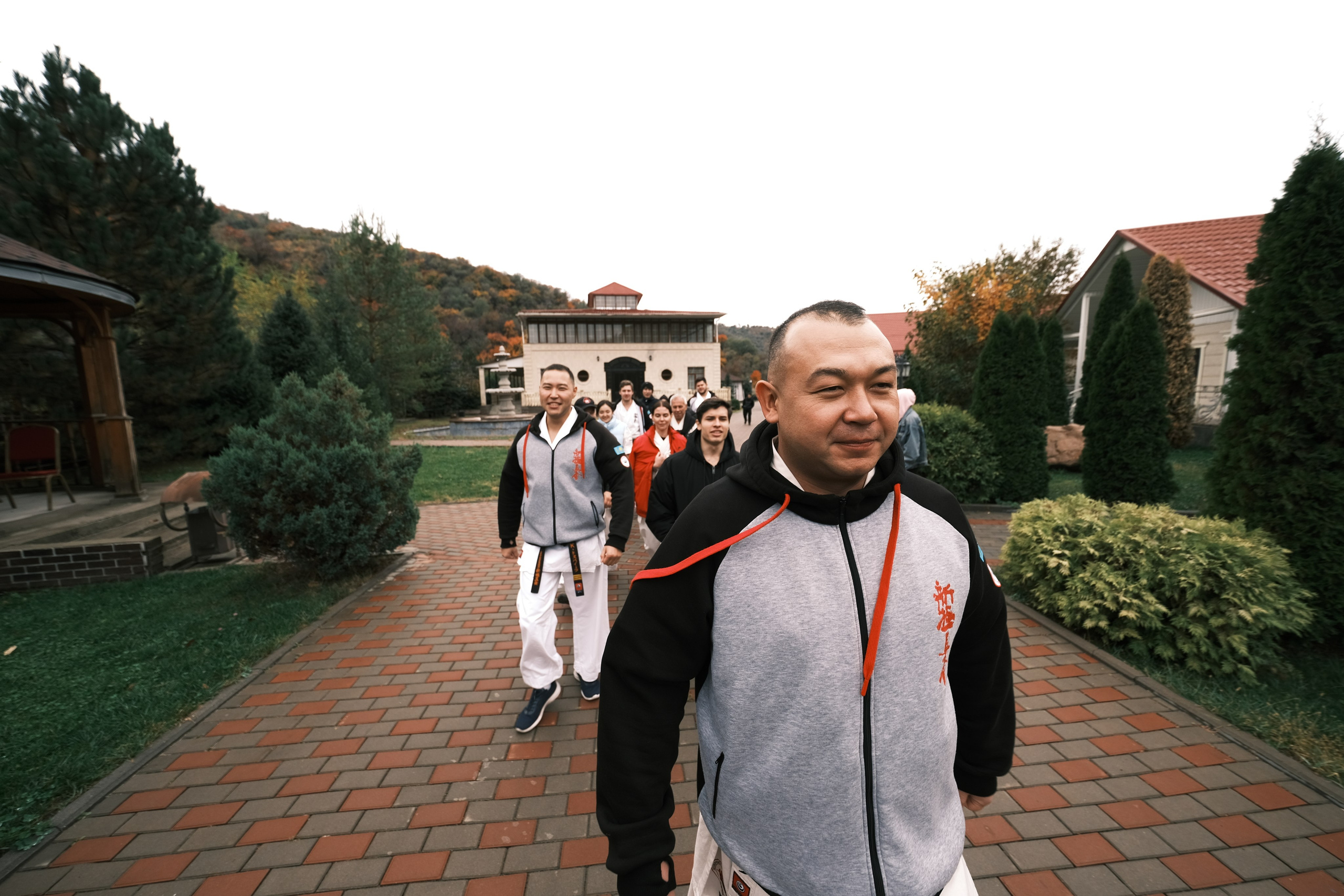 Репортажи. Портреты и репортажные съемки с душой: ваш уникальный момент в объективе Руфата, профессионального фотографа Алматы