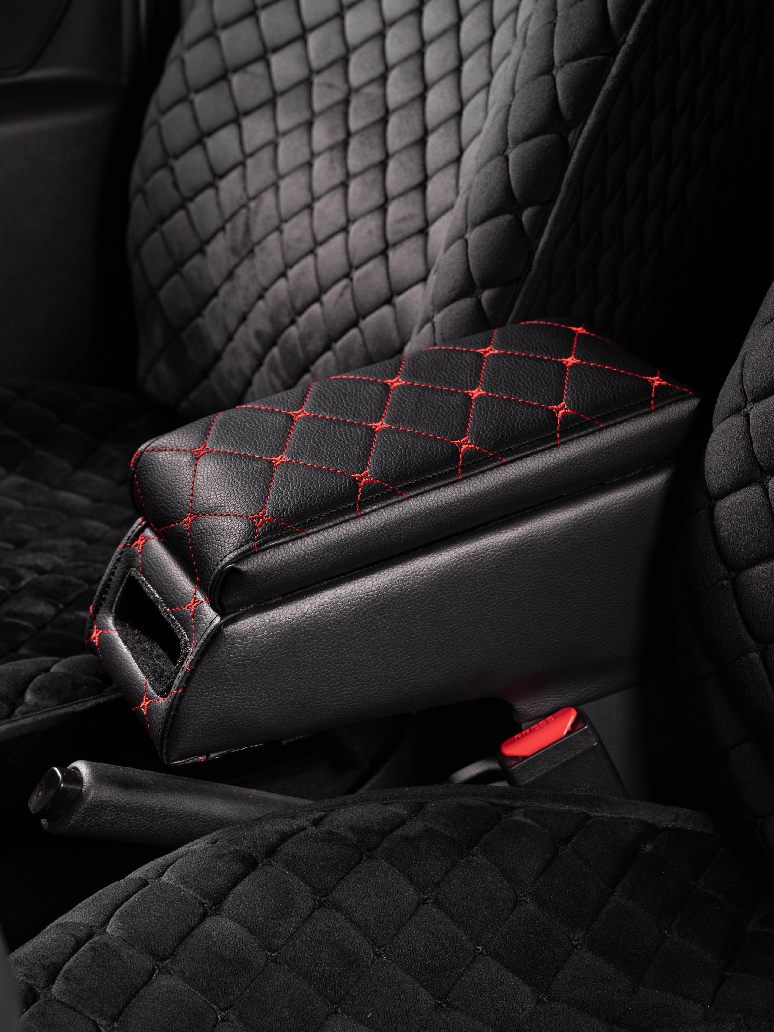 Автоподлокотники 2. Предметный фотограф, фото для маркетплейсов Пятигорск, КМВ