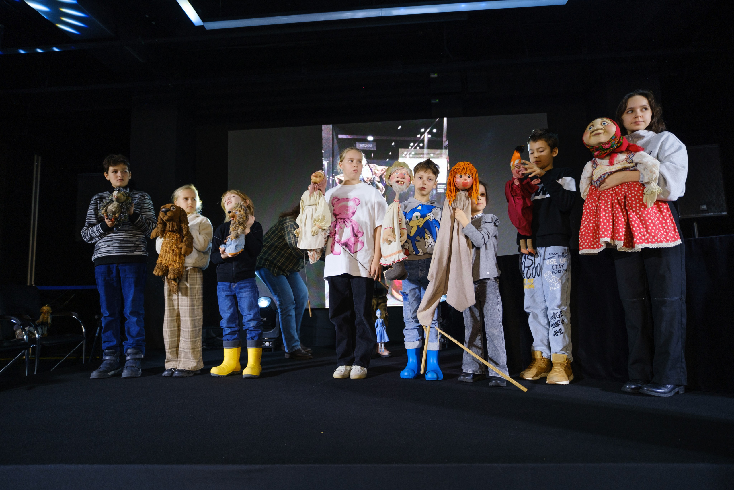 Новогодний репортаж из парка «Новый Херсонес» | Фотограф Илья Желдак. Профессиональная фотосъемка в Крыму. Натуральные эмоции и живые кадры. Забронируйте дату прямо сейчас!