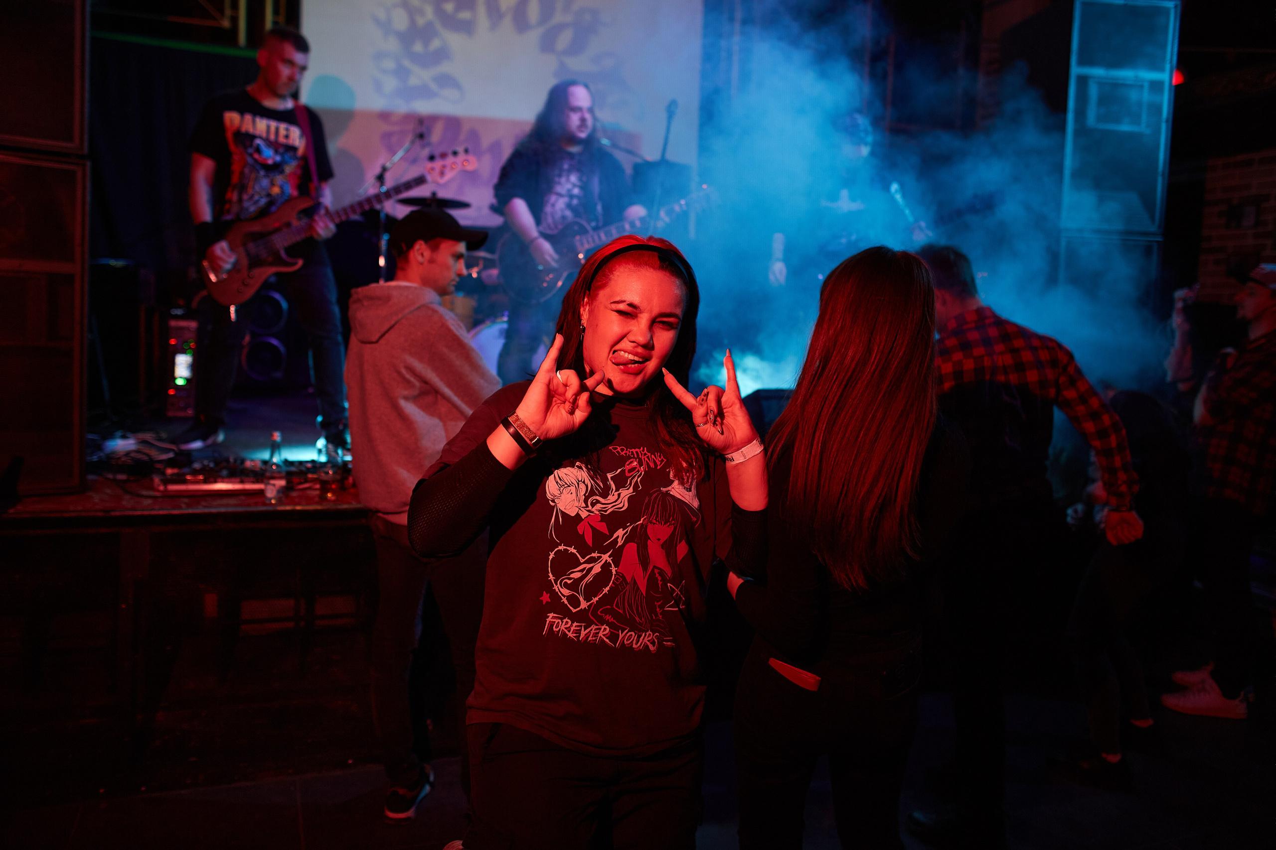 2023-11-03. Abysslooker