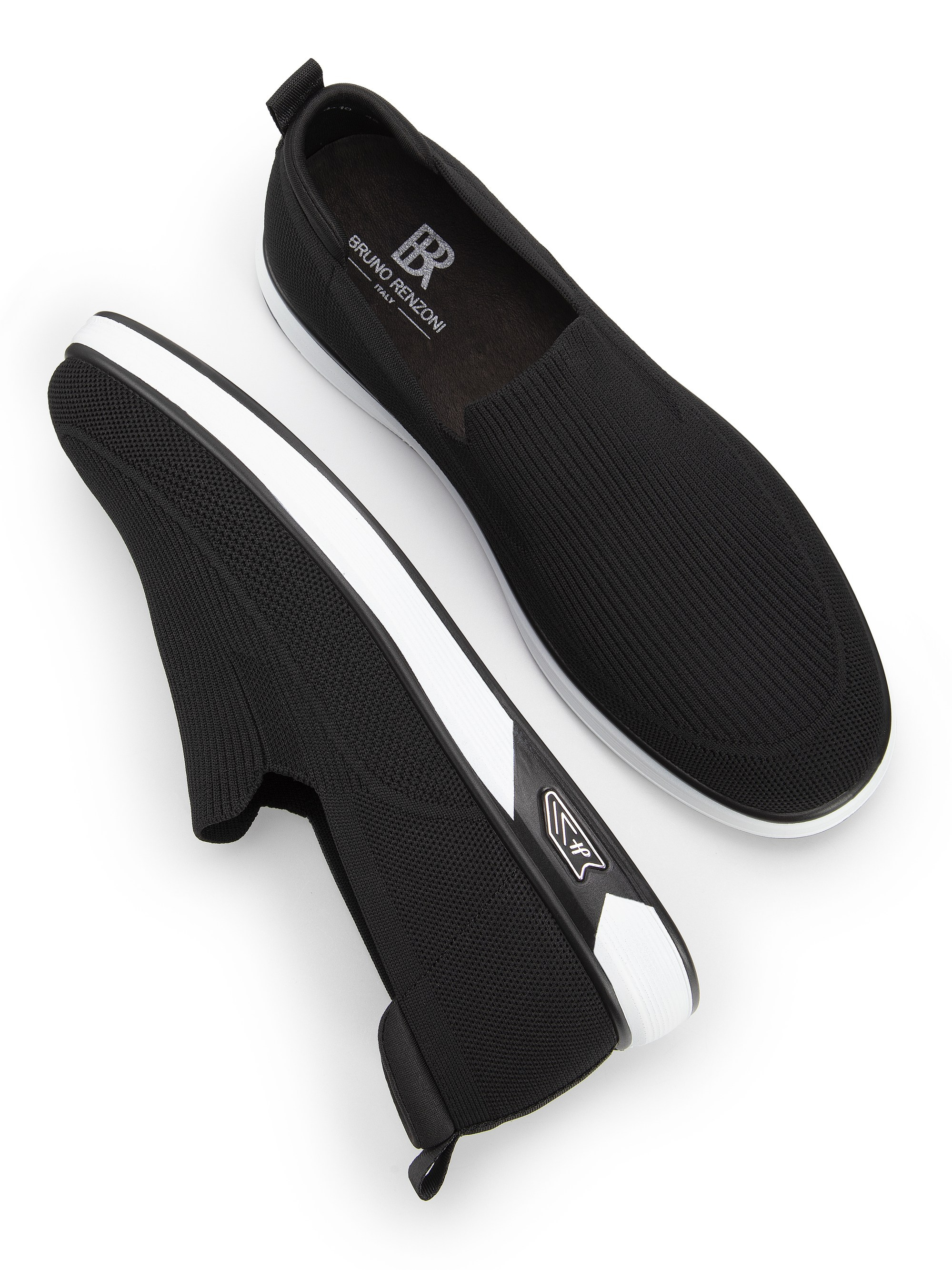 Каталожная фотография обуви. Фотограф в Москве Егор Гончаров