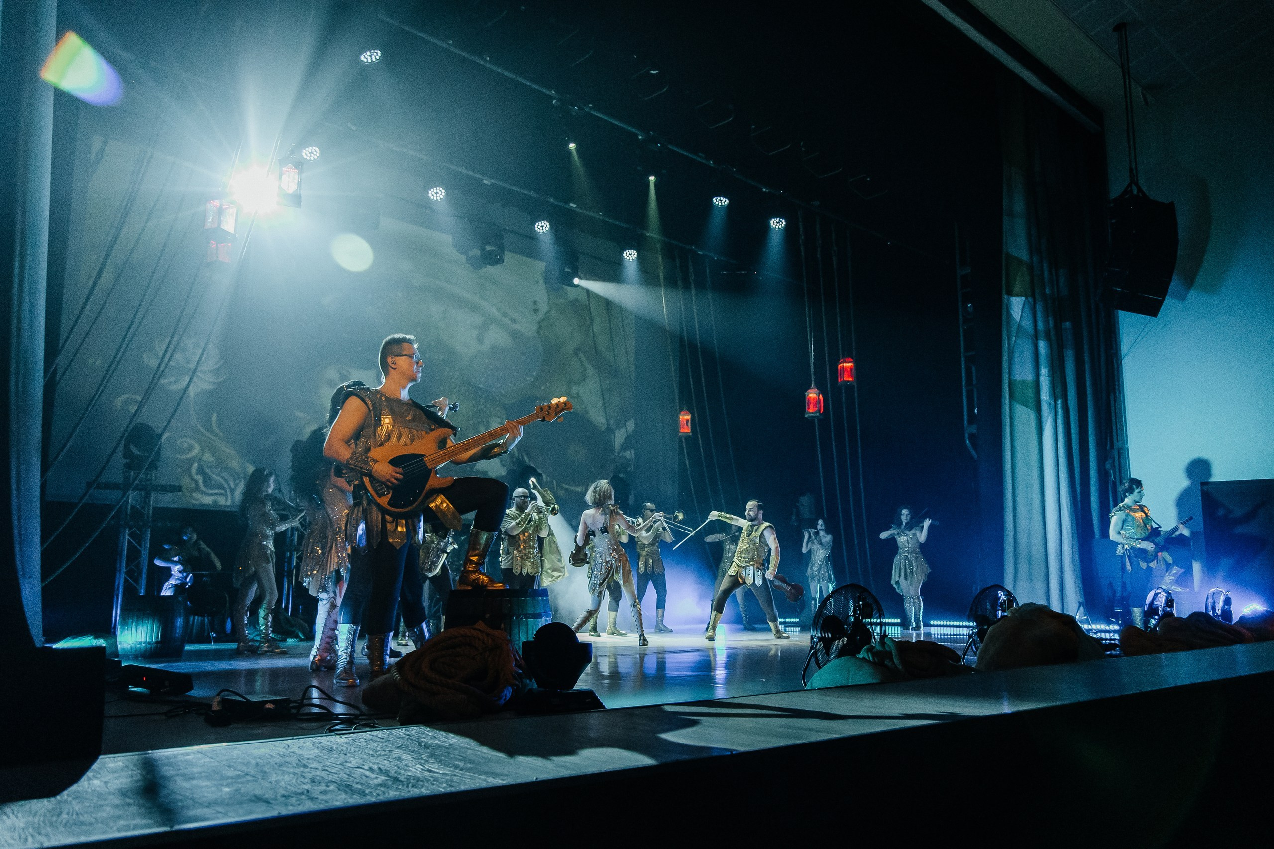 Первый в мире танцующий оркестр«Concord Orchestra». Обо мне