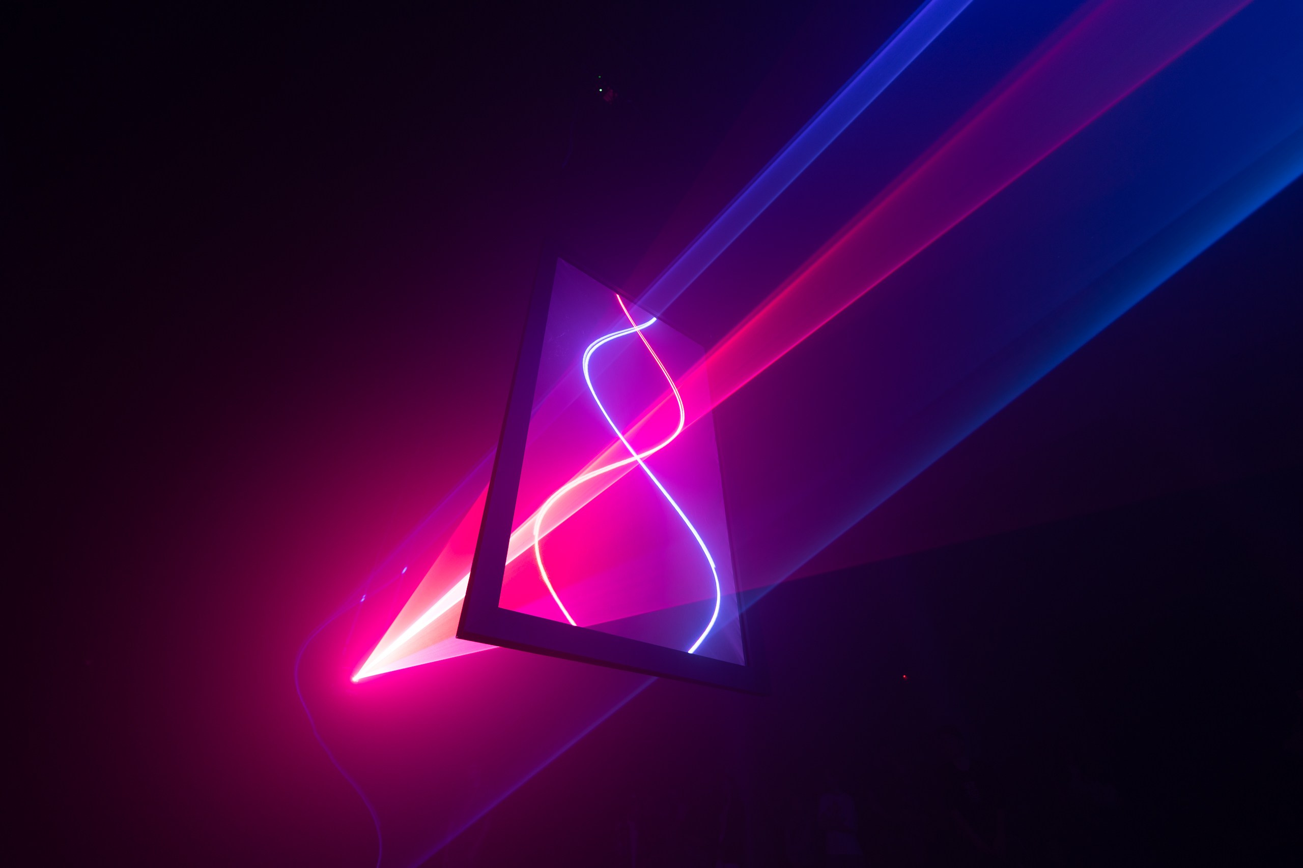 INTERVALS 2025. Sunnyman