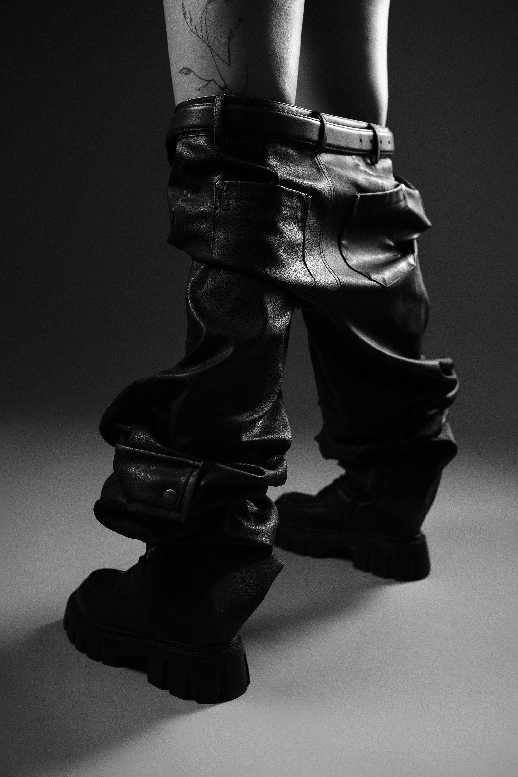 Студийная съемка 2. Женский фотограф в Новосибирске Вячеслав Семакин