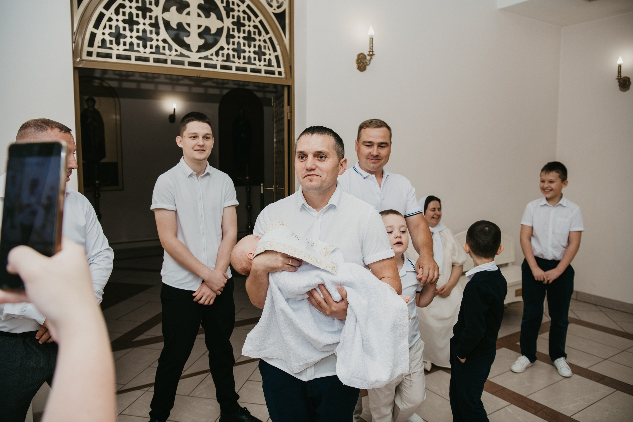 Крещение Евгения. Фотограф на выписку из роддома в Москве и МО