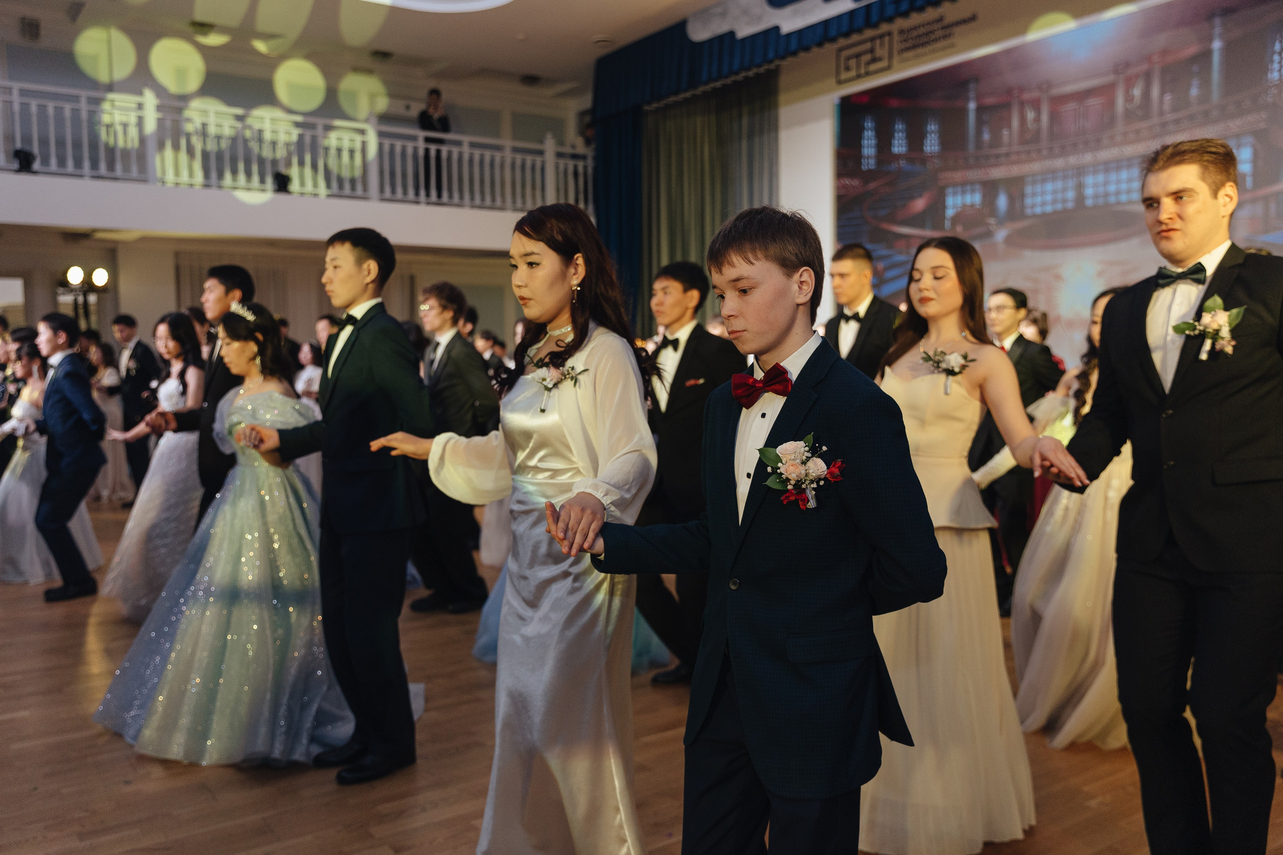 Студенческий бал. Свадебный и семейный фотограф в Улан-Удэ