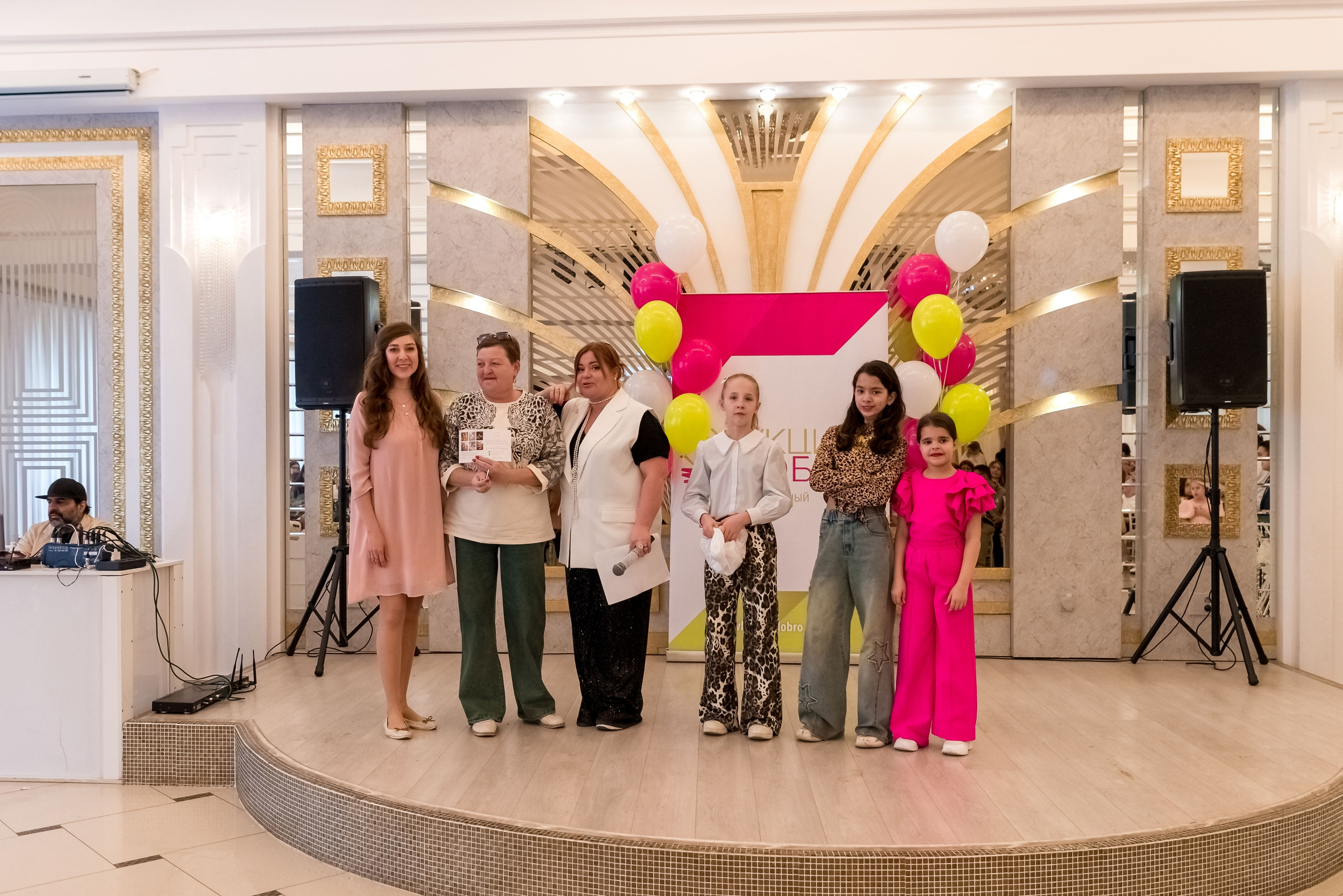 Фестиваль Ради мира от АУКЦИОН ДОБРА 🔥. Женский фотограф Крещение Венчание Москва Брянск