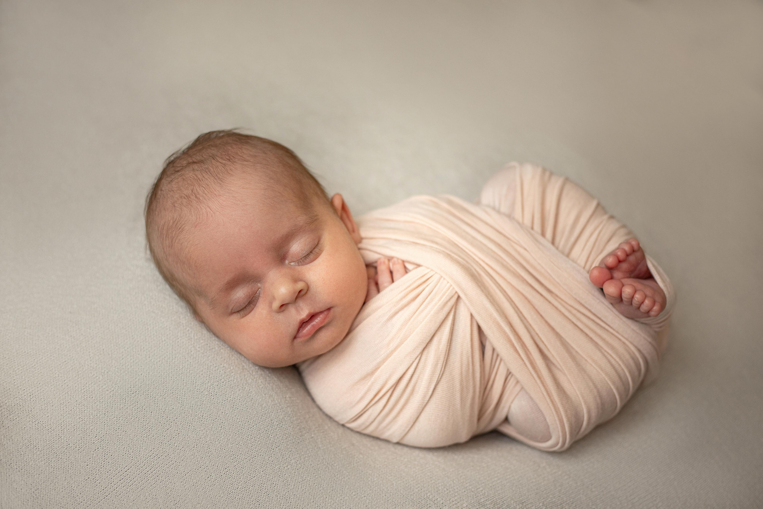 Новорожденные. Детский фотограф в Москве и Московской области