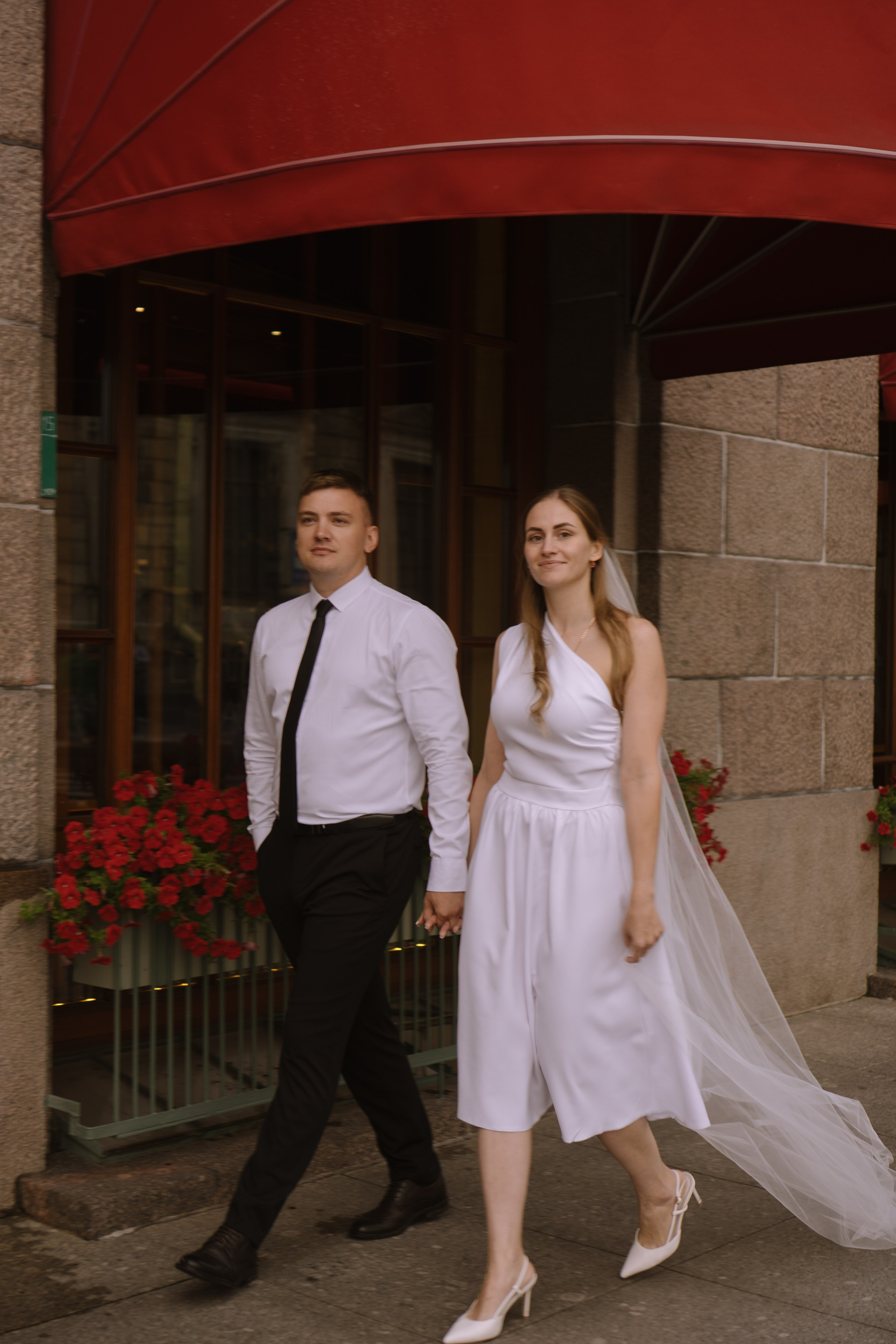 СВАДЕБНАЯ СЬЕМКА С ИСАКИЕВСКИМ СОБОРОМ, АСТОРИЯ И ЗАКОНОДАТЕЛЬНОЕ СОБРАНИЕ. Профессиональный фотограф, Санкт-Петербург — Виктория Богомолова