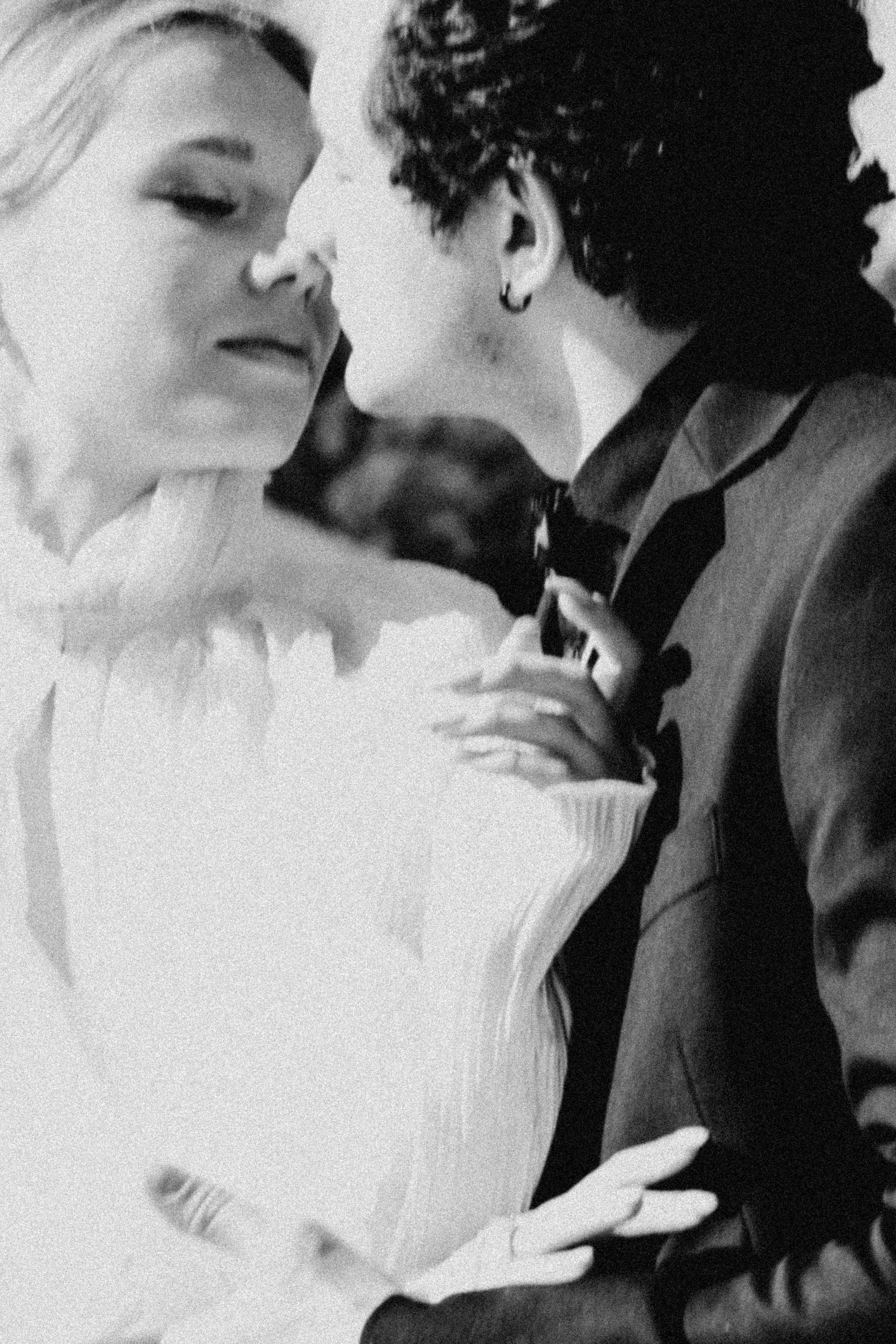 СВАДЕБНАЯ СЬЕМКА В ПАРКЕ ОРАНИЕНБАУМ. Профессиональный фотограф, Санкт-Петербург — Виктория Богомолова