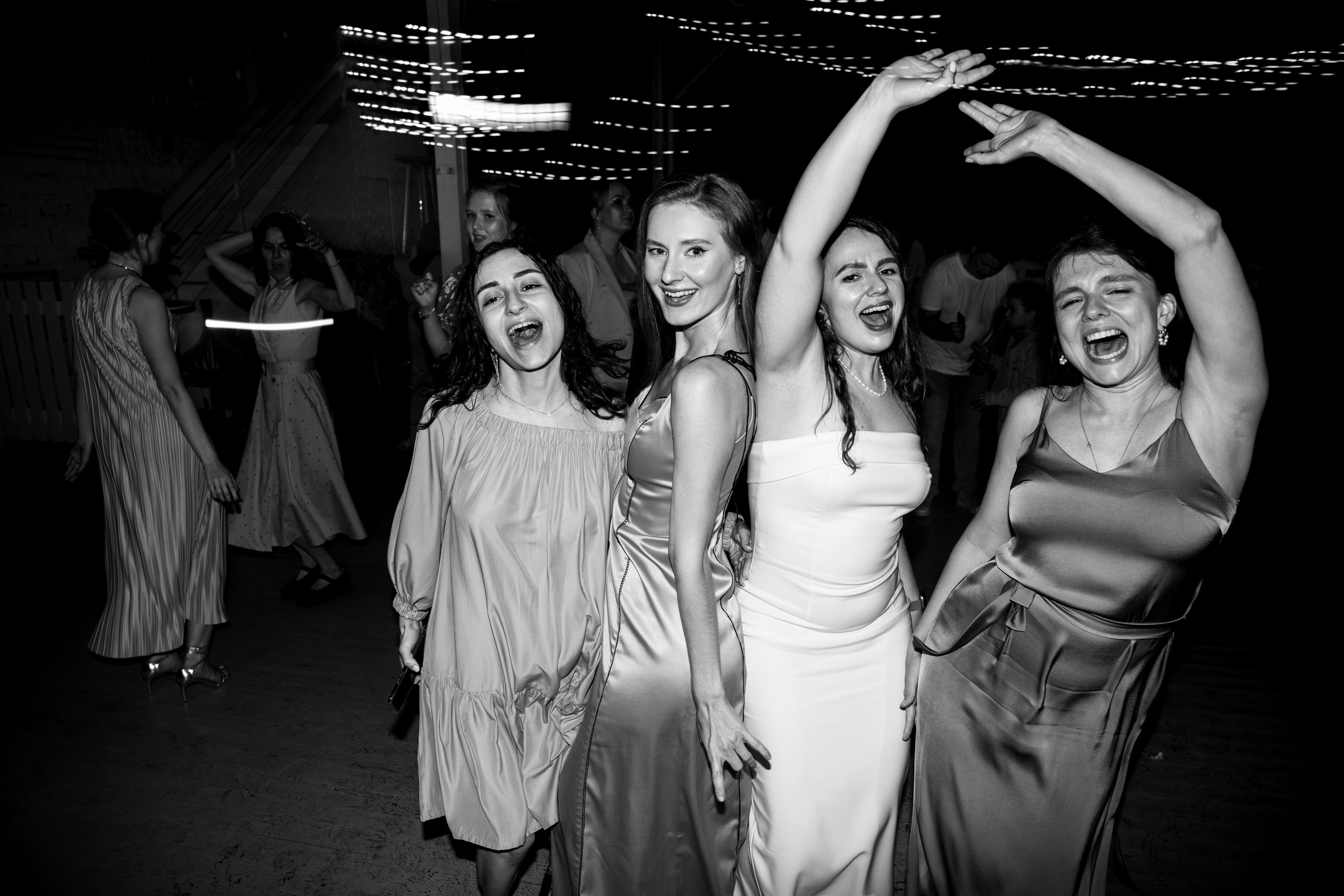 Марина и Сева обещают. Свадебный и семейный фотограф в Москве Julia Juice