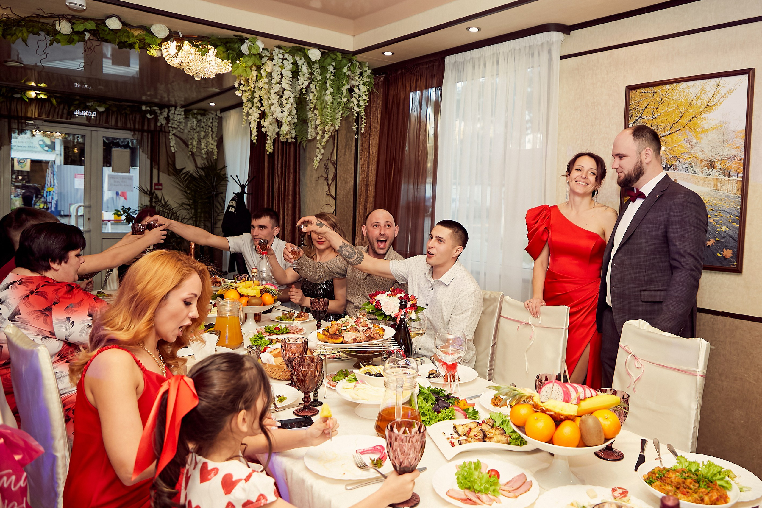 свадебный банкет Краснодар, съемка свадебного банкета Краснодар, кафе у Рощи Краснодар, кафе для банкета в Краснодаре, выбор кафе для свадьбы Краснодар