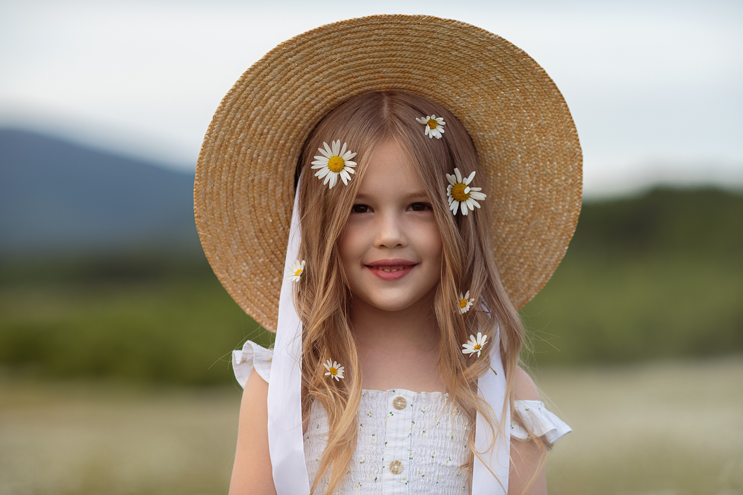 Ромашковое поле. Съёмки для брендов в Крыму / Стилист / Продюсер / Женя Мамай