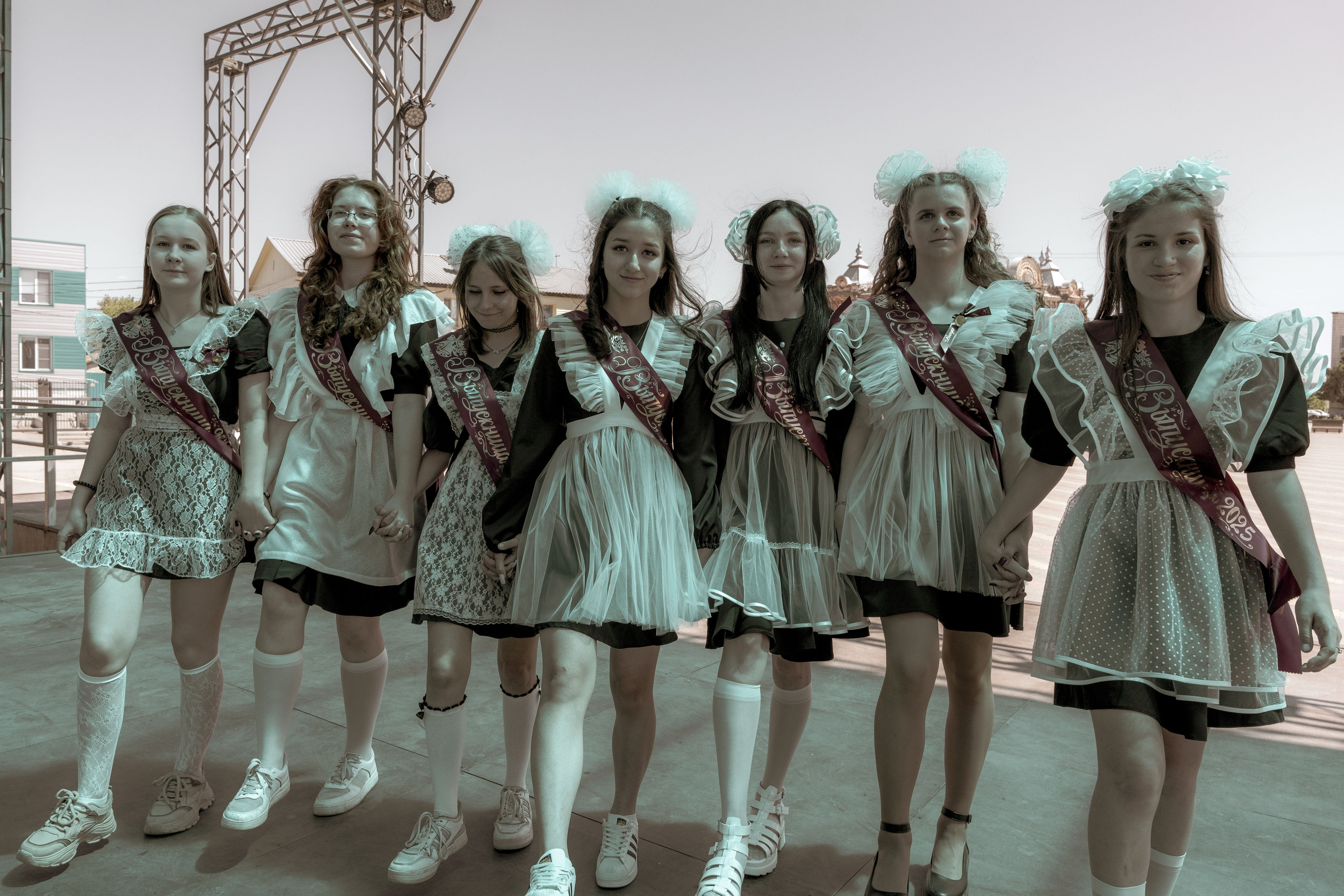 Прощай, школа, здравствуй, мир! Последний звонок и выпускной 9 А» класса. Фотограф |Ленинск, Волжский, Волгоград| Наталья Савилова