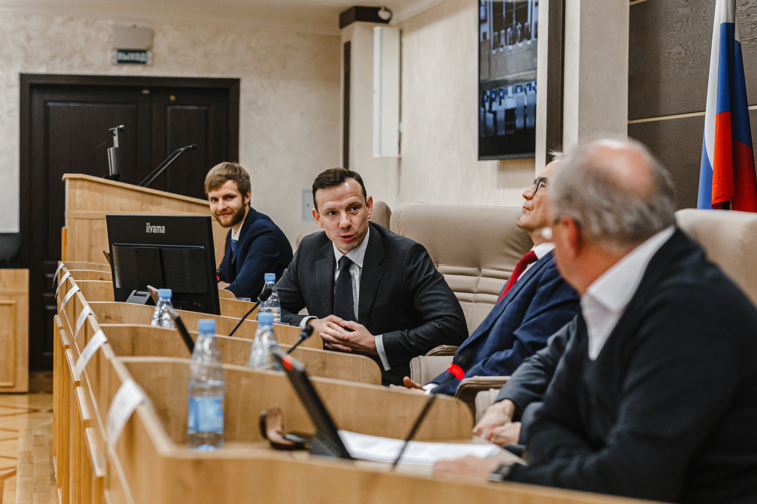 Всероссийский форум «Юридическая неделя на Урале» — Профессиональная фотосъемка и деловые мероприятия. Свадебный фотограф в Москве | Антон Матвеев