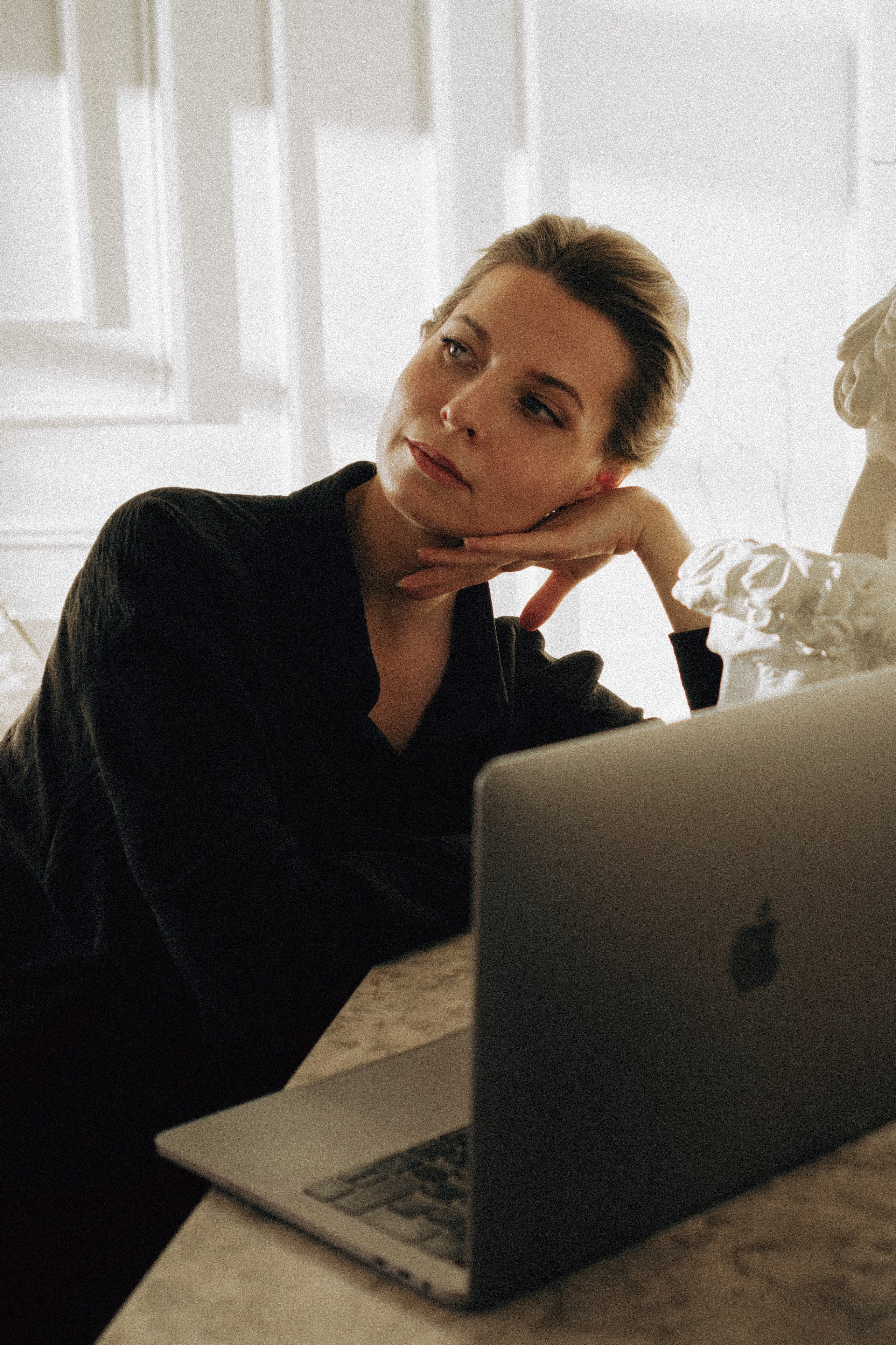 ФОТОСЕСИИЯ В СТУДИИ ДЛЯ ДЕВУШКИ ПСИХОЛОГА. Профессиональный фотограф, Санкт-Петербург — Виктория Богомолова