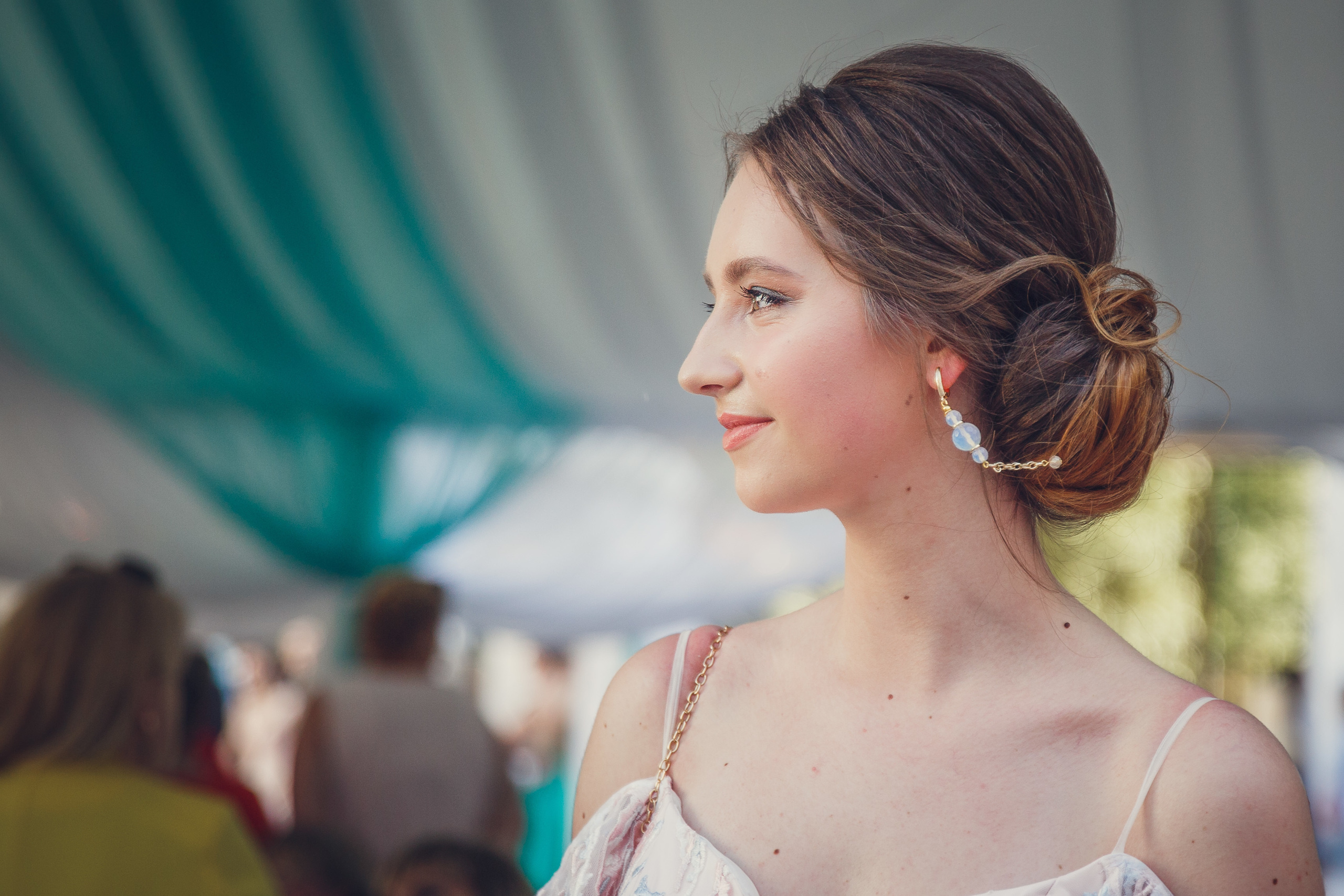 Выпускной 11 класс. Перед торжественной частью мероприятия. Семейный, женский фотограф Москве Лиза Лутцева