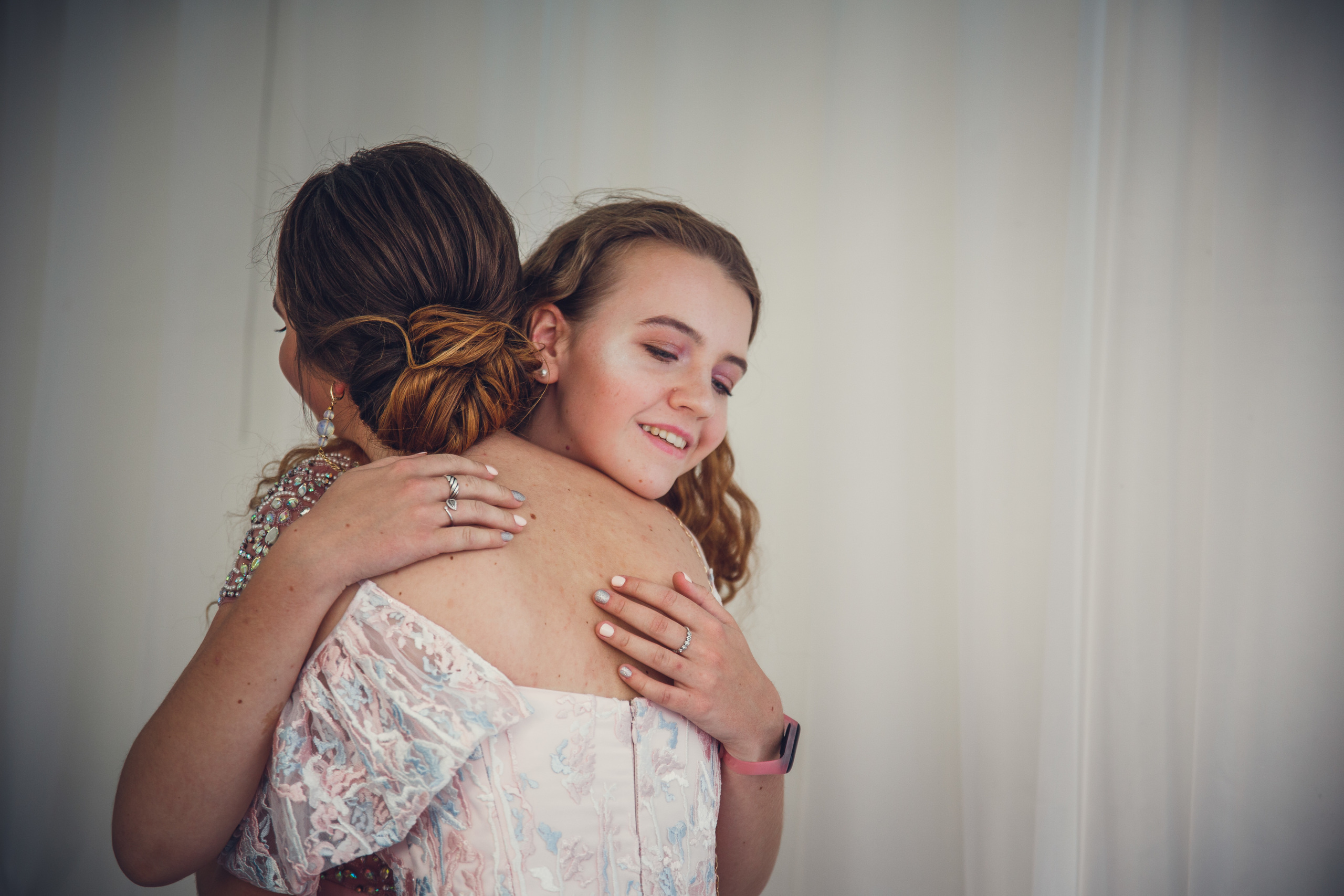 Выпускной 11 класс. Перед торжественной частью мероприятия. Семейный, женский фотограф Москве Лиза Лутцева