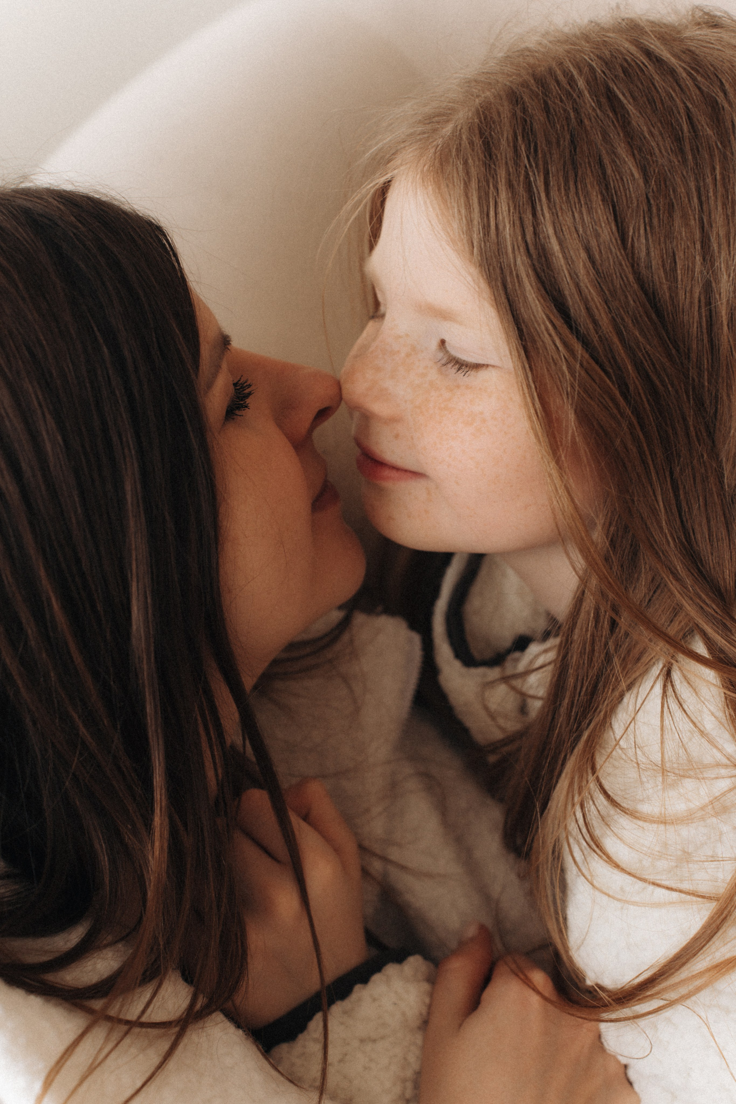 Улыбки, объятия и фотоискусство. Ваш семейный фотограф в Минске — Вика Трегубова