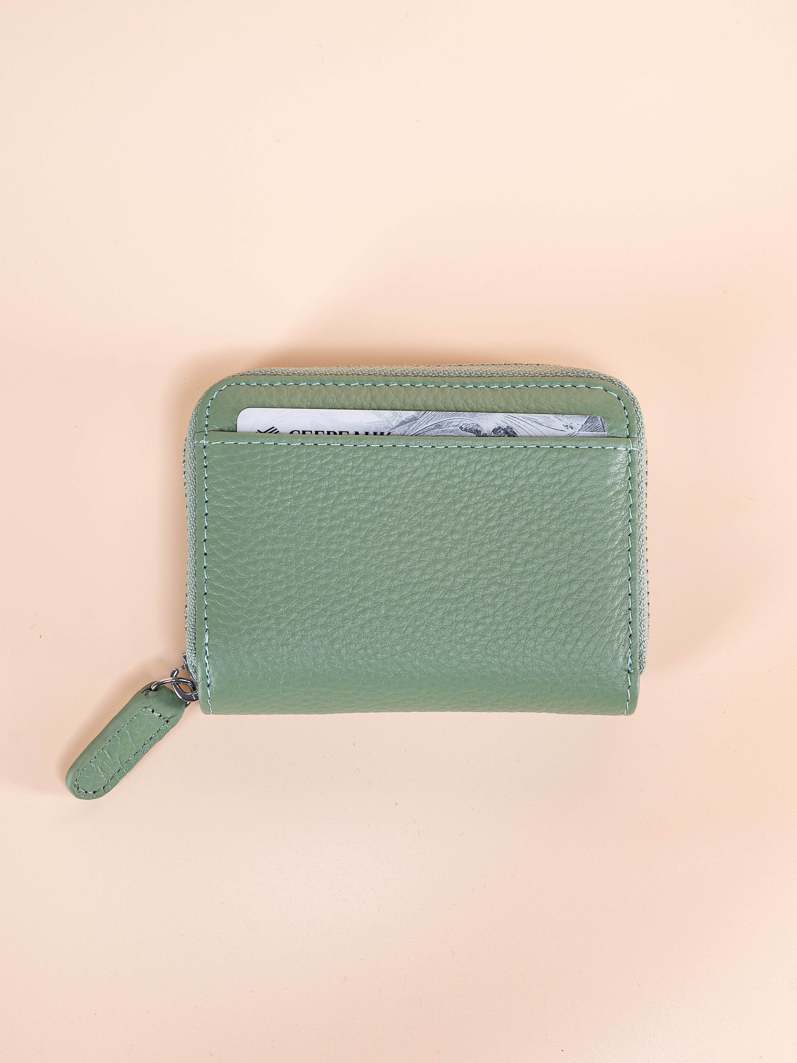 Кошельки/картхолдеры серия 3. Предметный фотограф, фото для маркетплейсов Пятигорск, КМВ