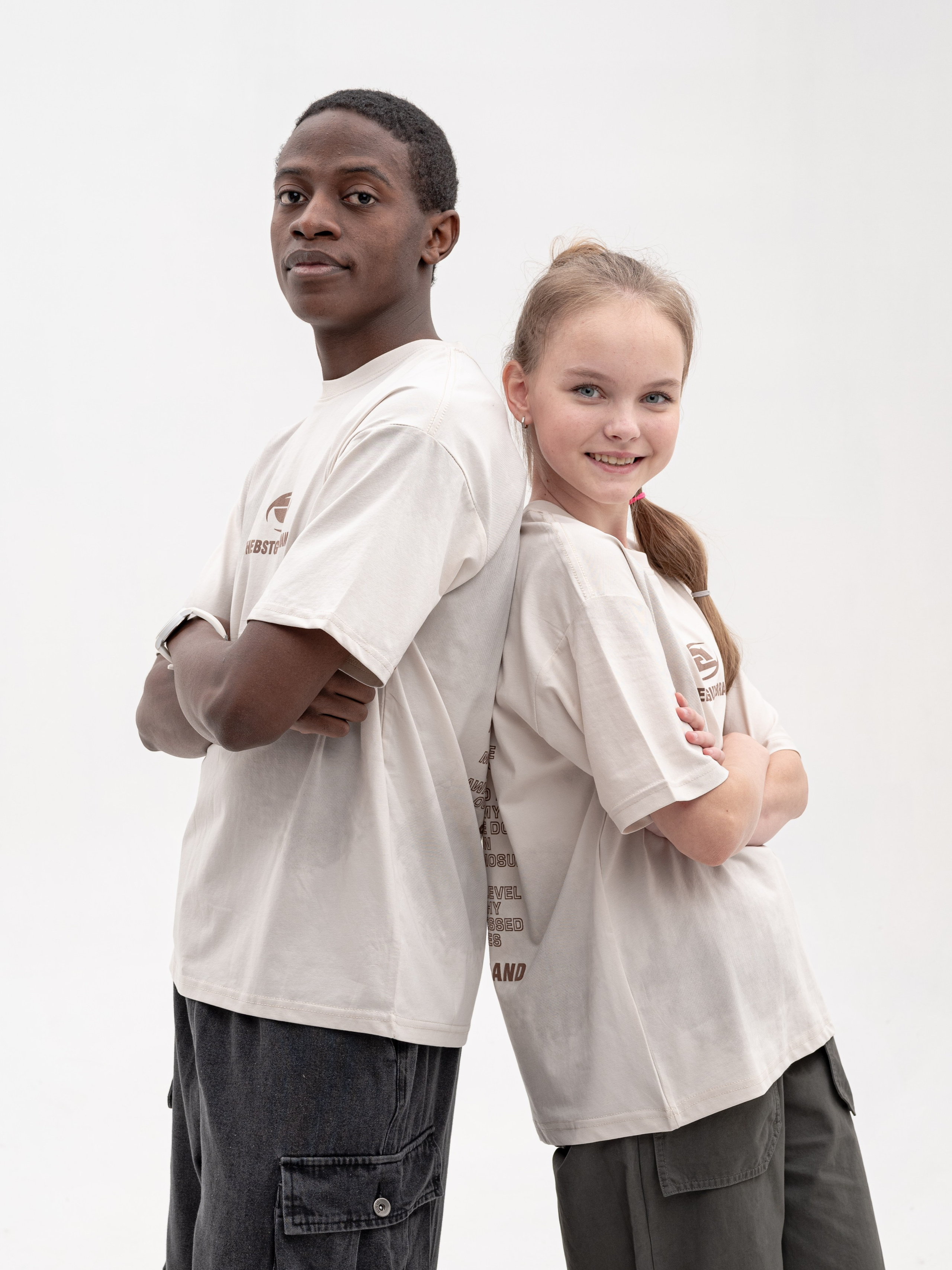 Подростковые вещи. Предметный фотограф, фото для маркетплейсов Пятигорск, КМВ