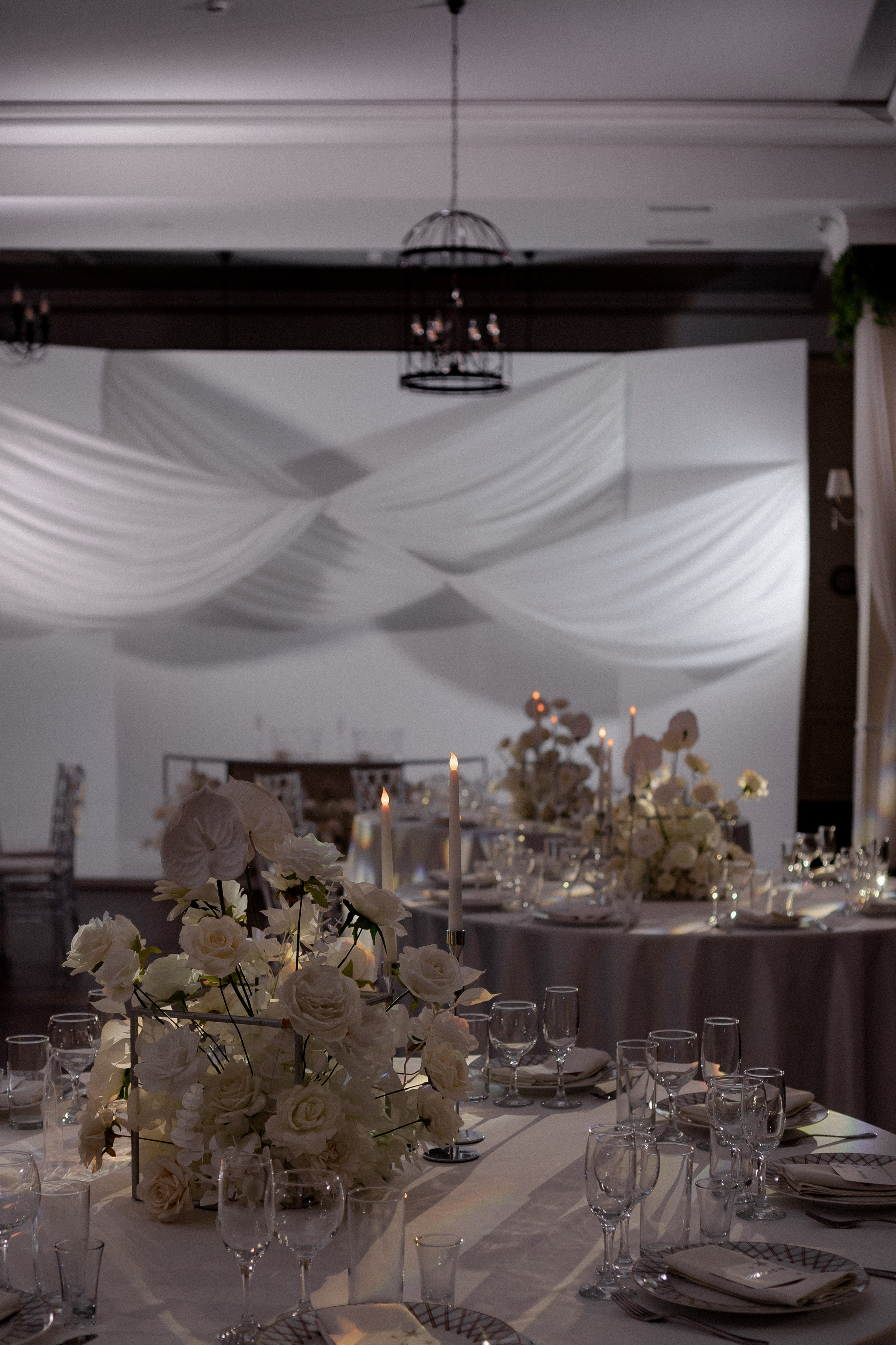 СВАДЕБНАЯ СЬЕМКА СБОРОВ В ОТЕЛЕ И ВЫЕЗД НА ЦЕРЕМОНИЮ (СНЯТО В СИБИРЕ В НИЖНЕВАРТОВСКЕ). Профессиональный фотограф, Санкт-Петербург — Виктория Богомолова