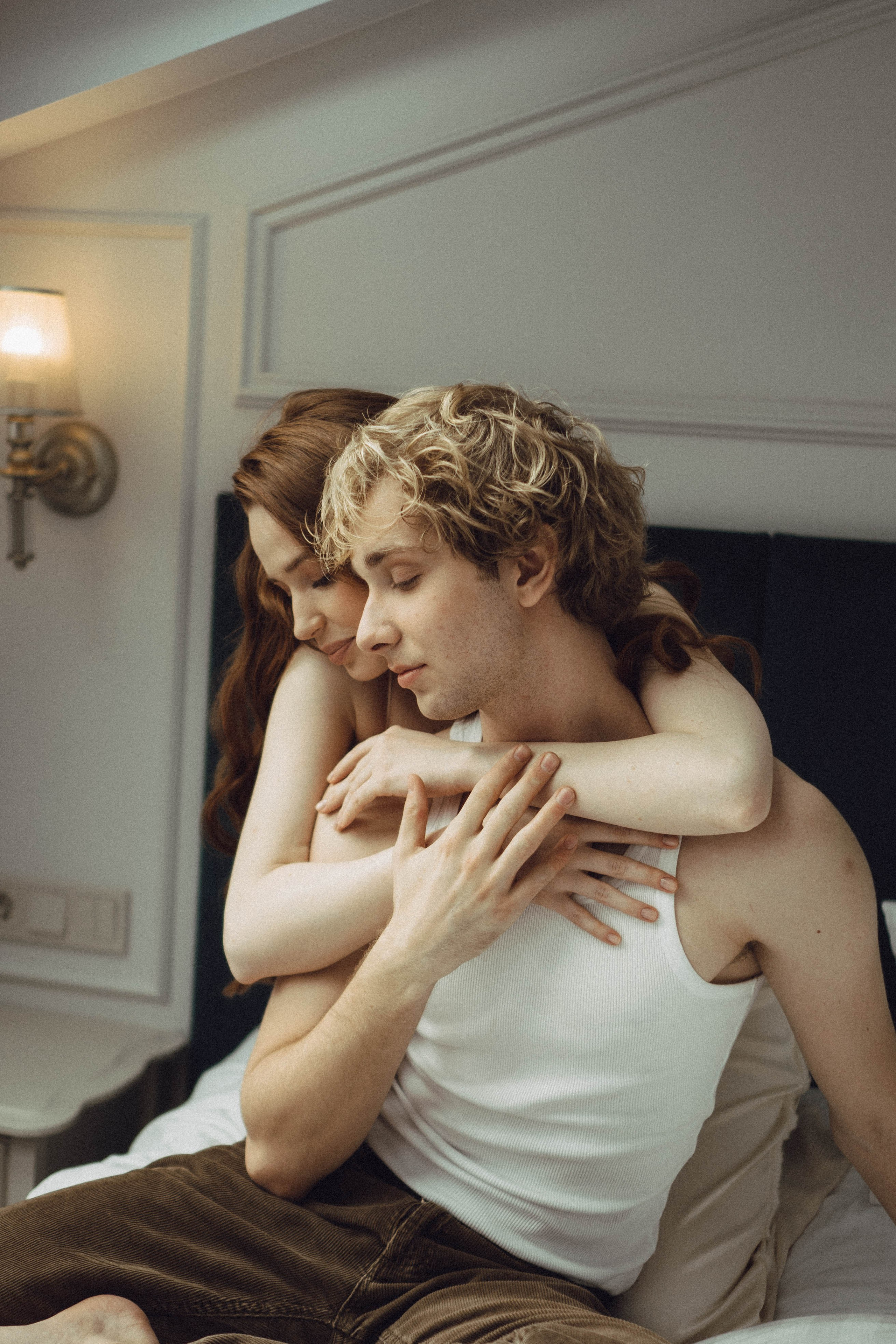 СВАДЕБНАЯ СЬЕМКА В ОТЕЛЕ. СБОРЫ ЖЕНИХА И НЕВЕСТЫ И ТАКЖЕ ТОР И ПОДГОТОВКА К ПРОГУЛКЕ. Профессиональный фотограф, Санкт-Петербург — Виктория Богомолова