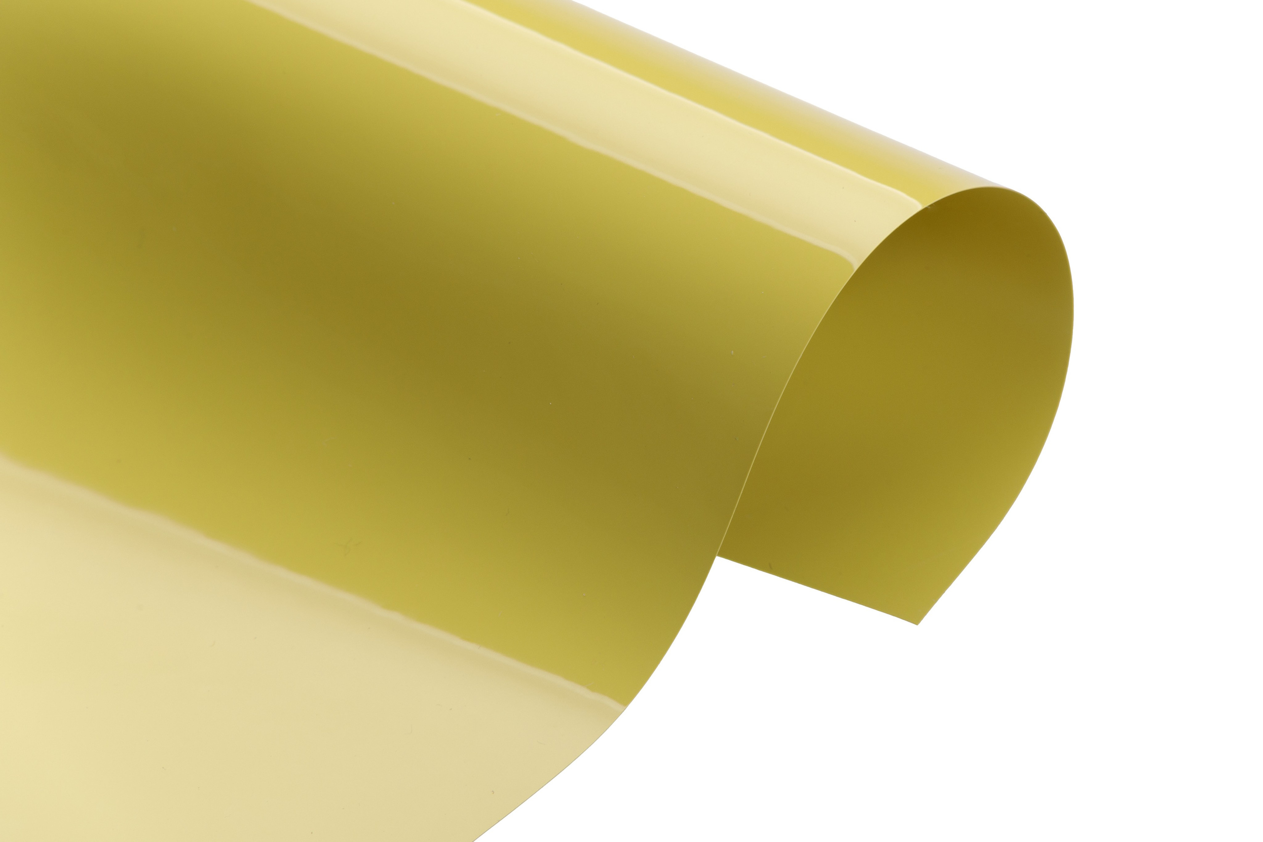 На белом для маркетплейсов и каталогов. Предметный фотограф Александр Трузян