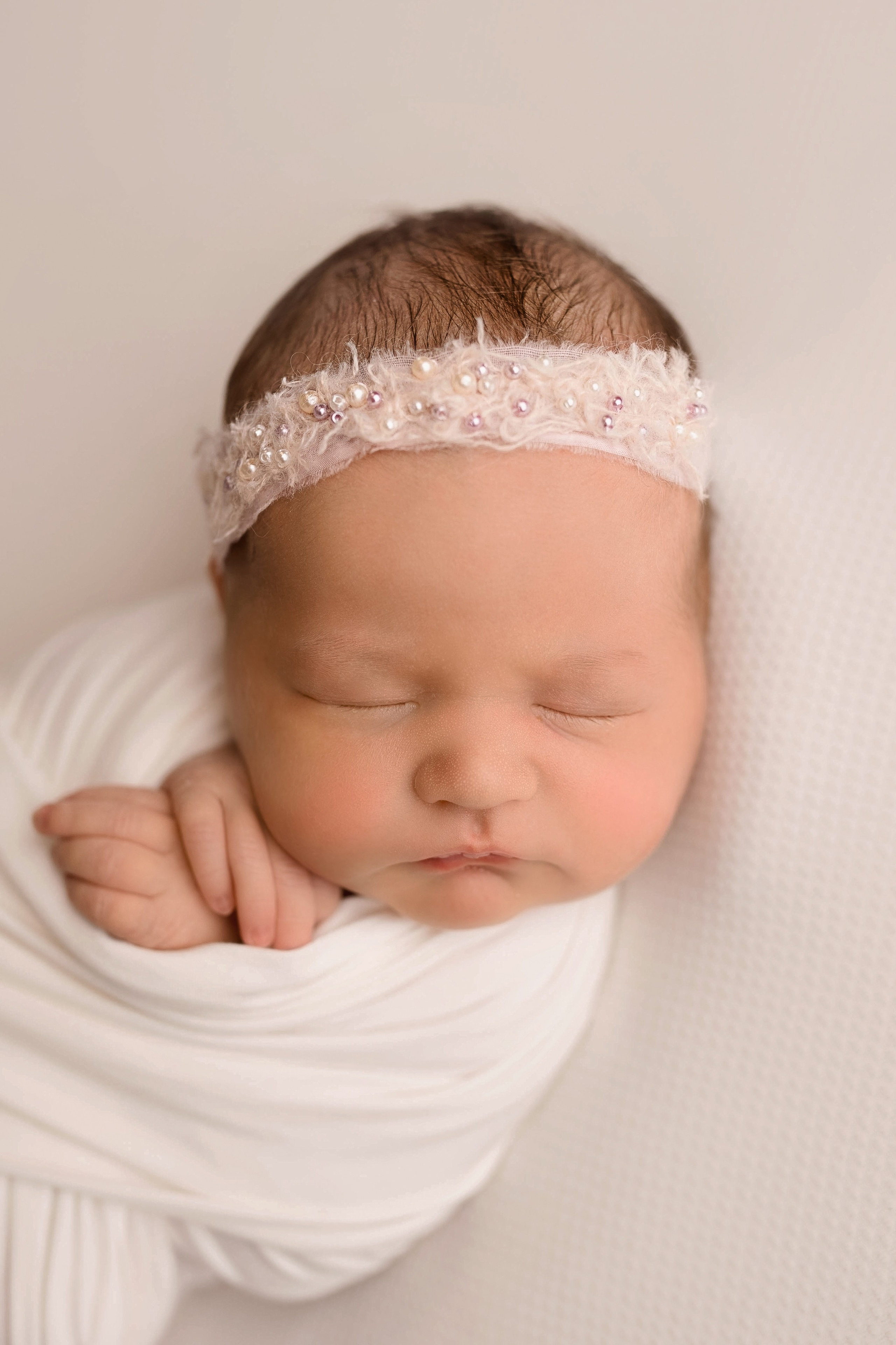 Варвара. Лилия Алтухова — фотограф новорожденных в Москве и области