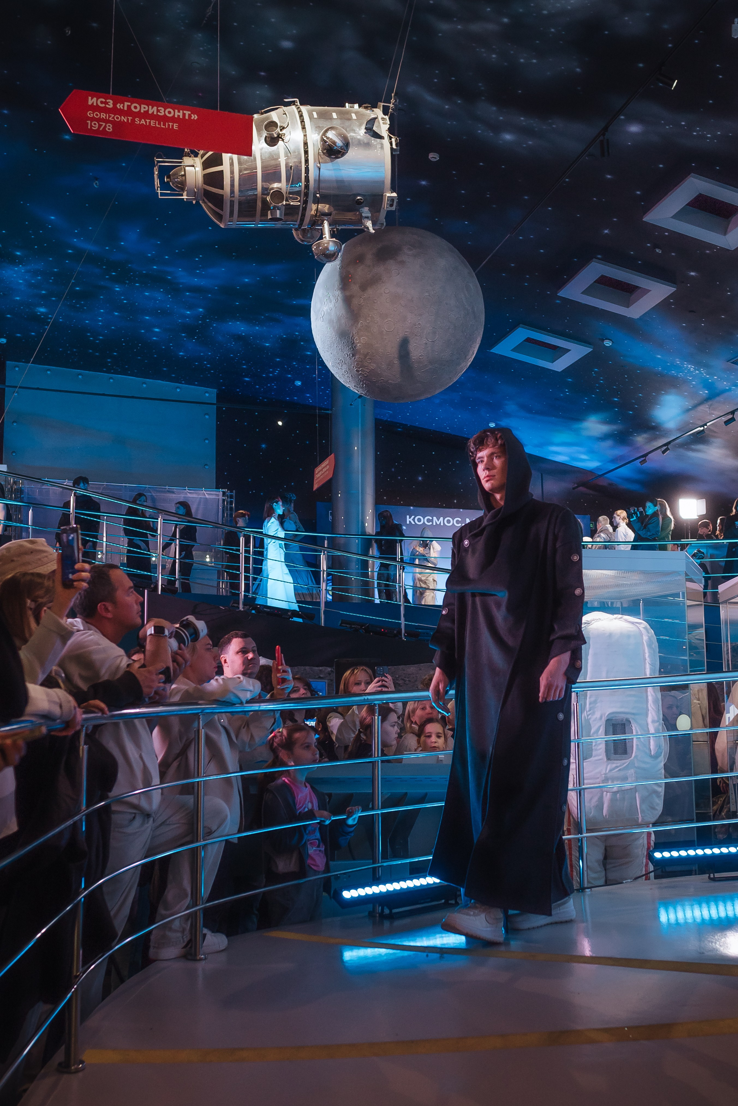 Космос Мода. Фотограф Карина Шарова Москва