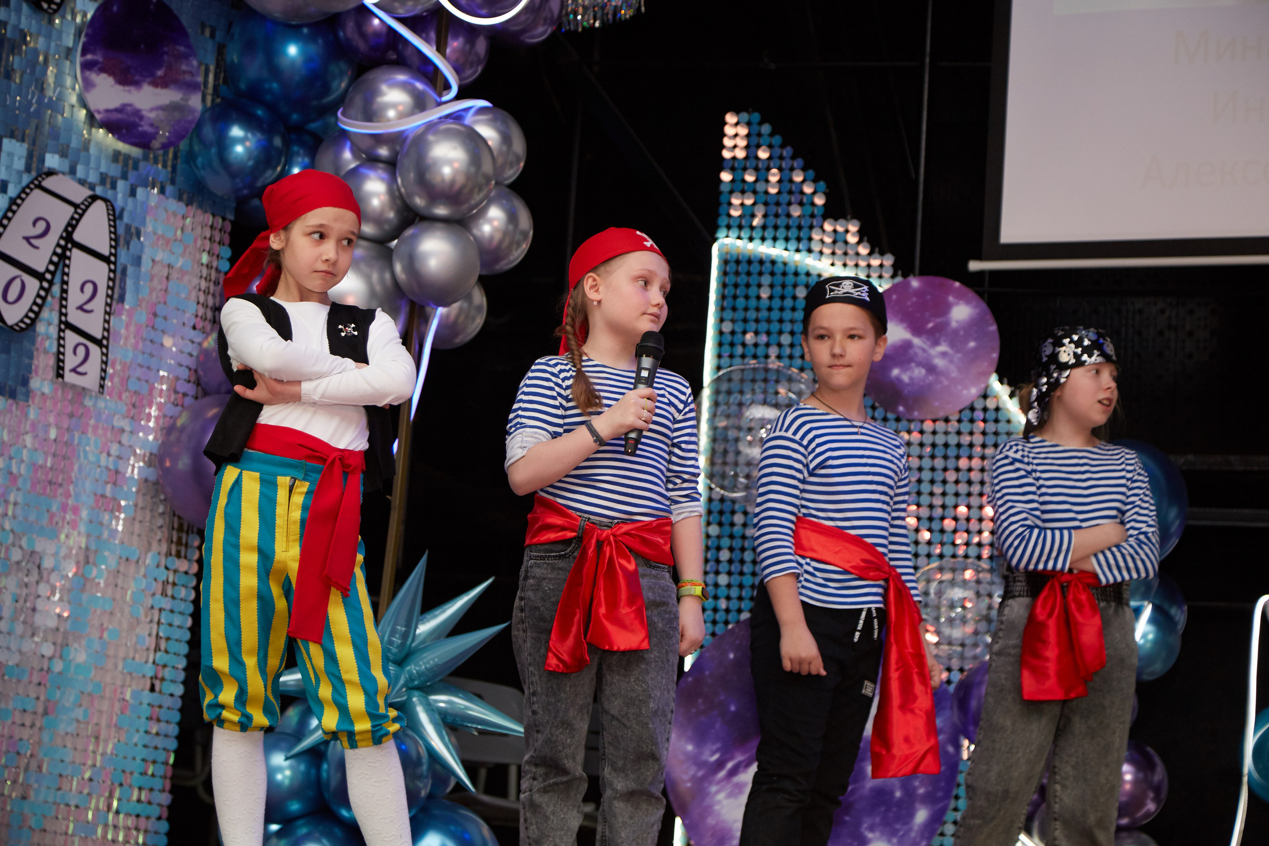 Последний звонок. Фотограф Савченко Люба. Москва