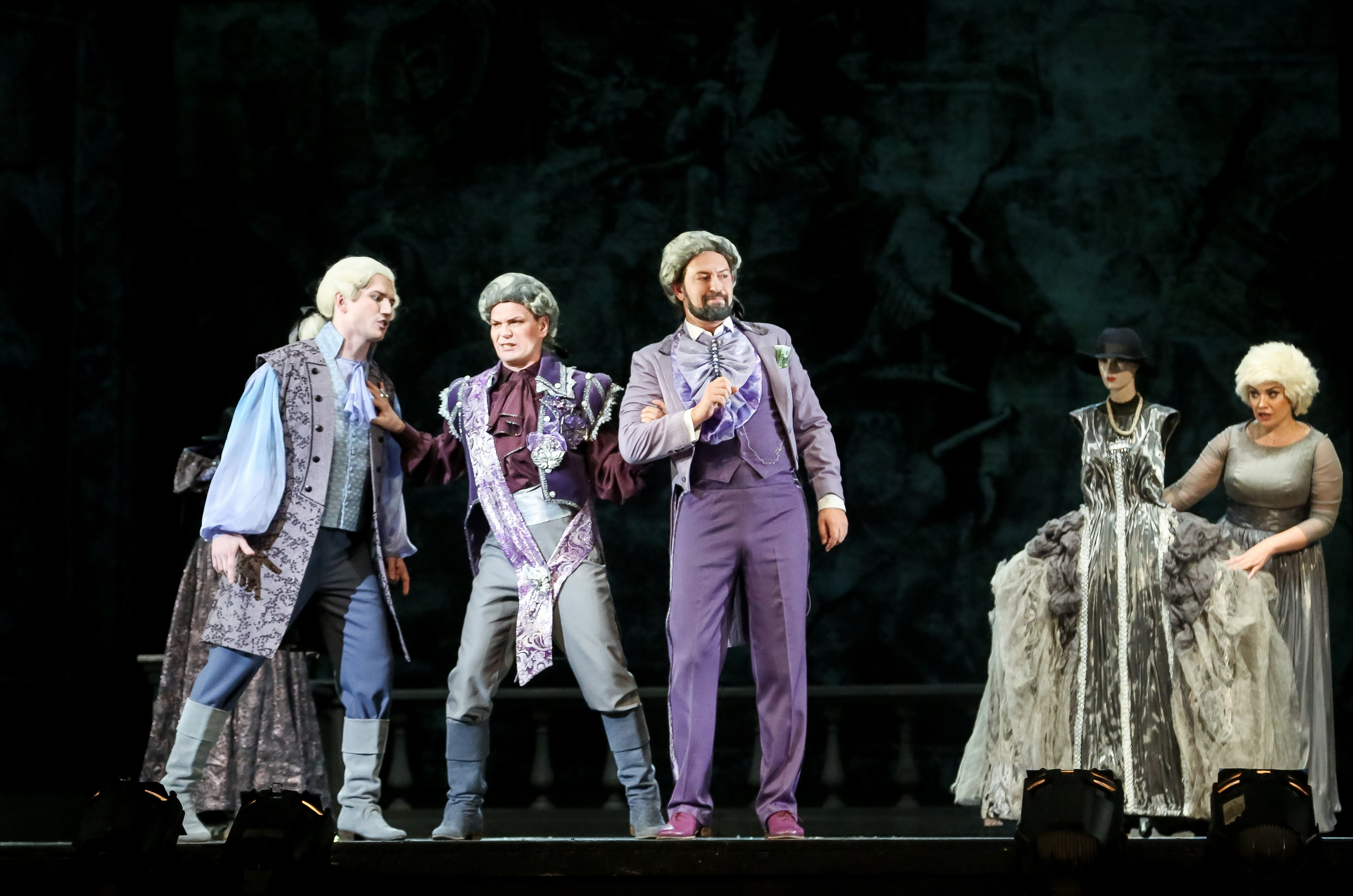 Дон Маньифико в «Золушке» Россини — Новая опера. Дарья Письменюк / Darya Leitstern — фотограф, музыкант, журналист, путешественник