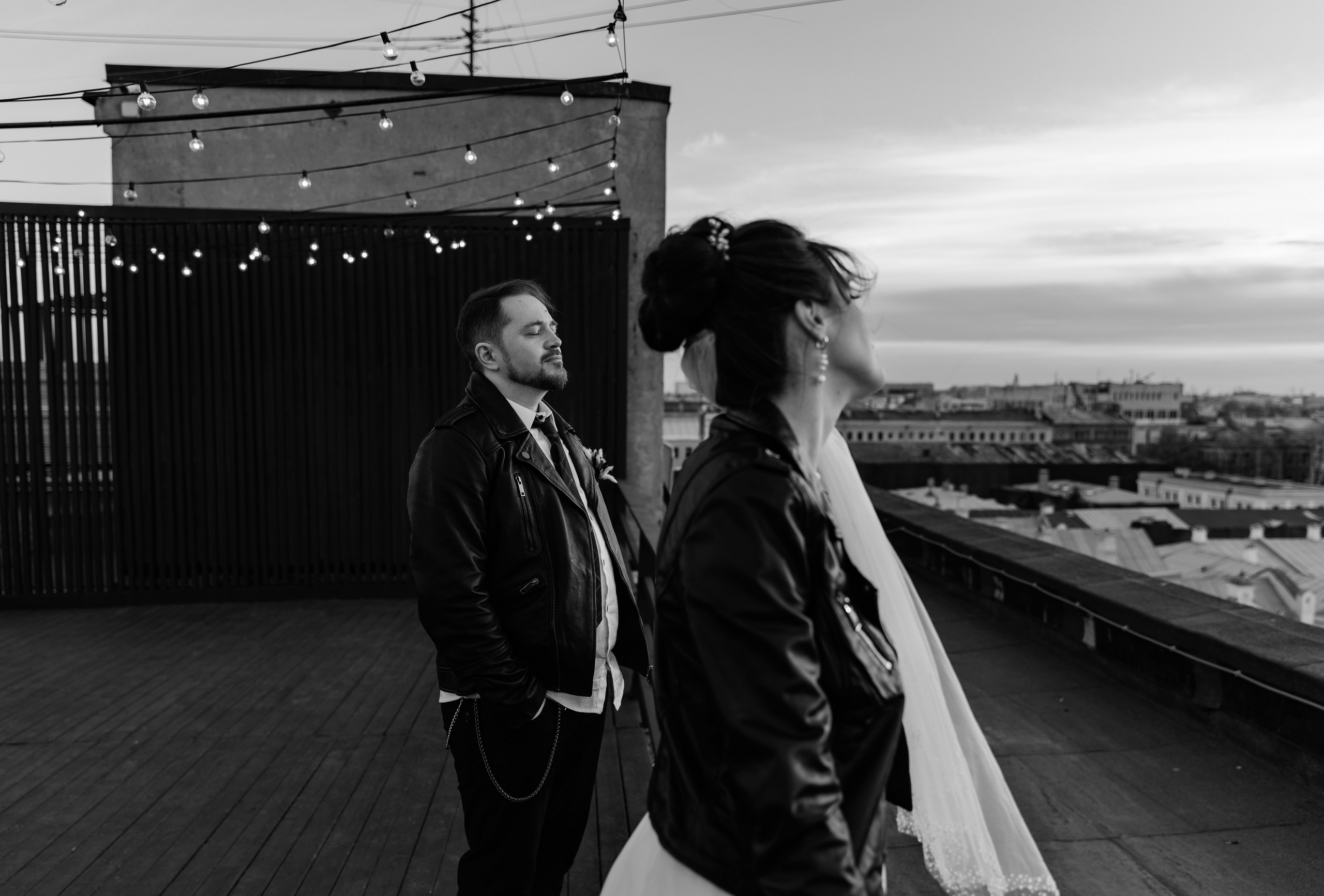 Ты молчишь, а я улыбаюсь, Мария. Свадебный и репортажный фотограф в Санкт-Петербурге