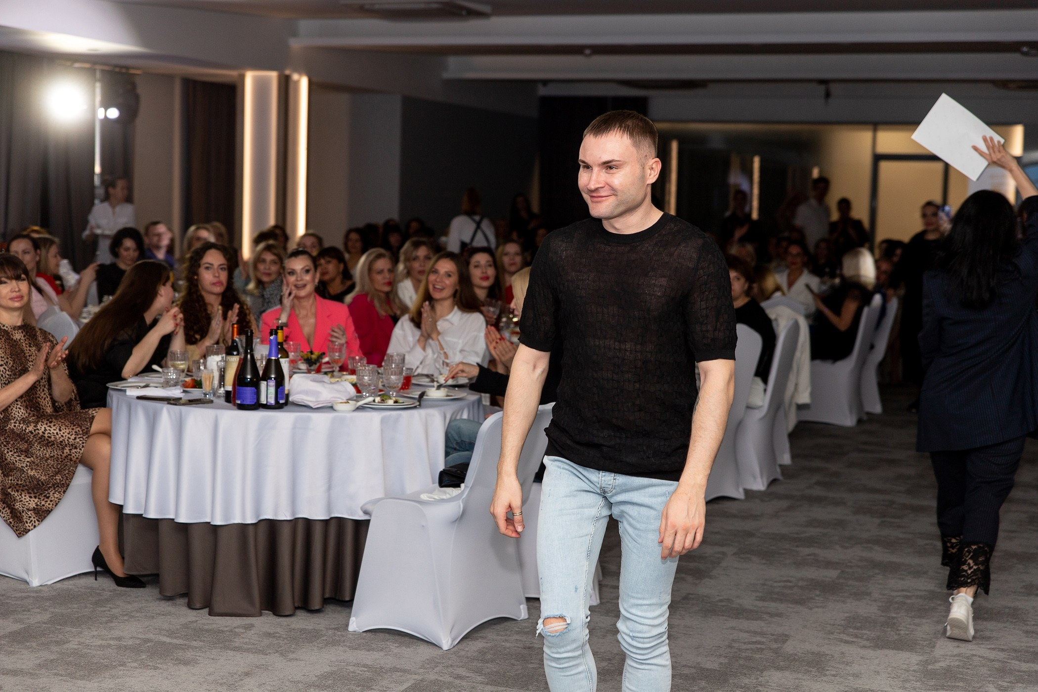 Fashion week ELDERMAFILL 2.0 CITY PARK. Интерьерный и фуд фотограф в Иркутске Дмитрий Арно