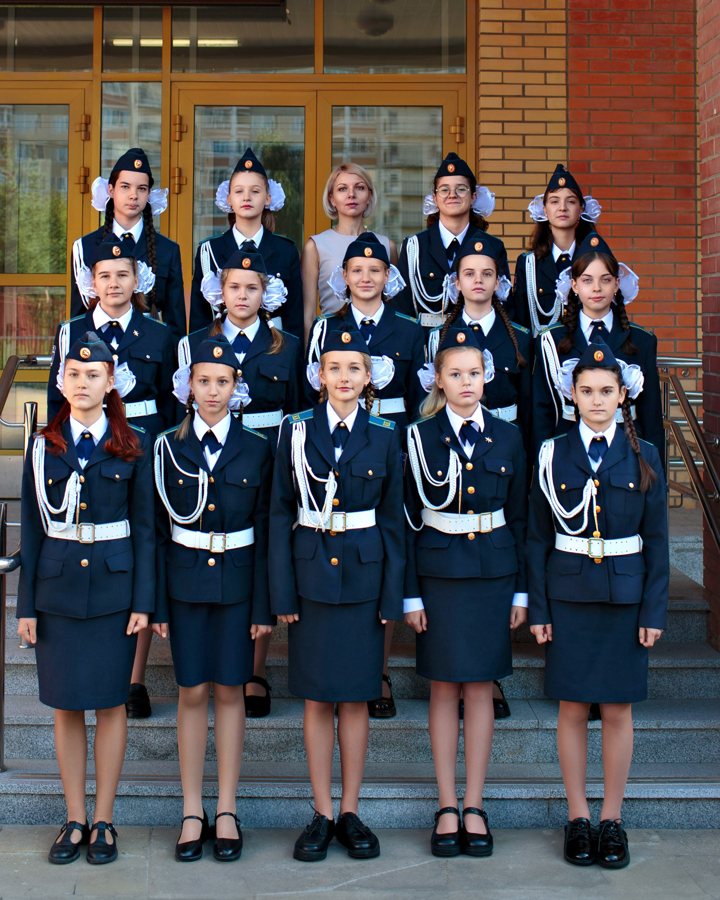 Фотосъемка 1сентября, Гимназия № 7, г. Подольск. Выпускные альбомы и школьный фотограф в Подольске, Троицке, Щербинке, Москве и Московской области