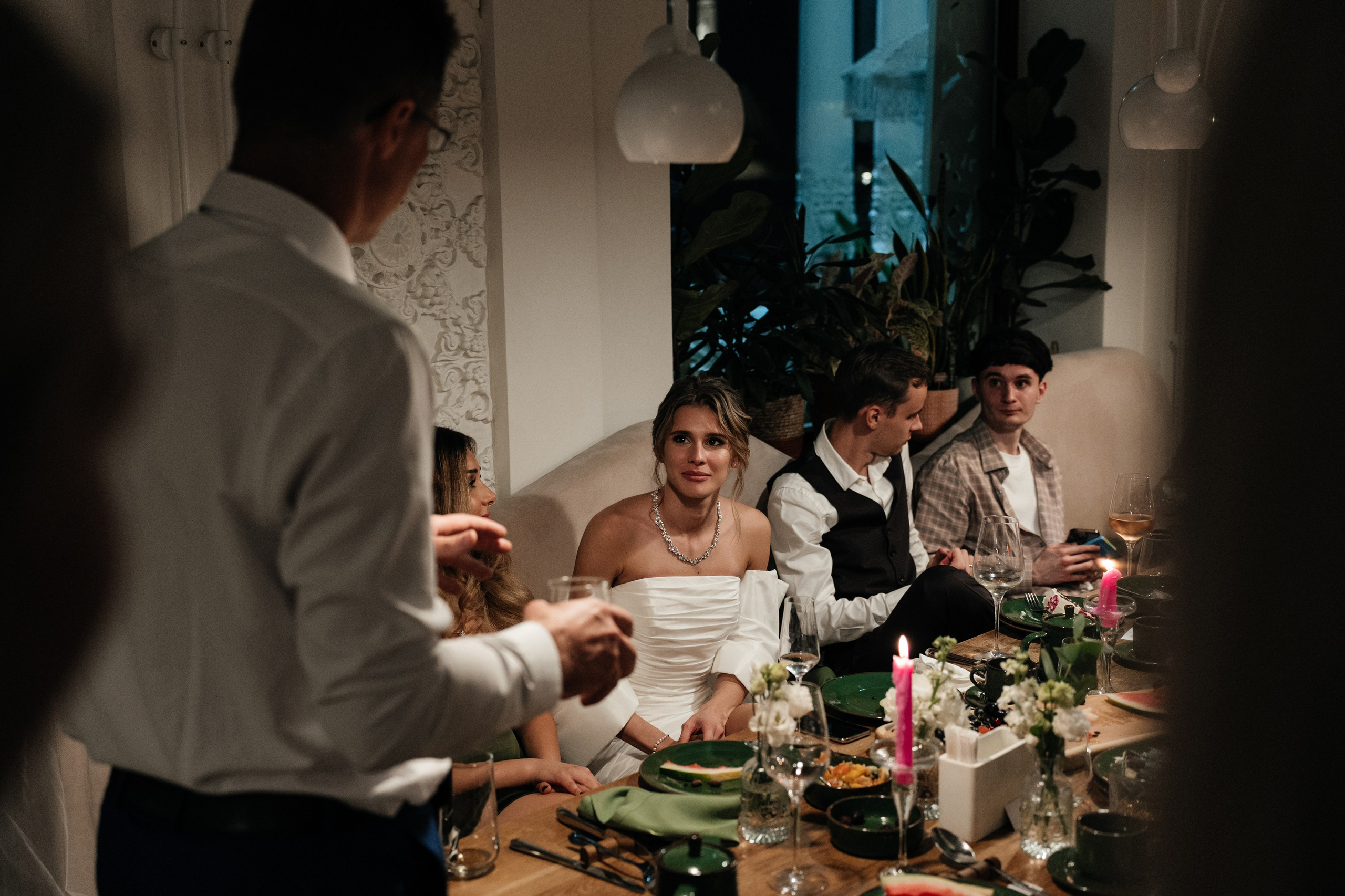 Ресторан Домик в саду, ВДНХ. Свадебный фотограф Москва Александра Аверкова