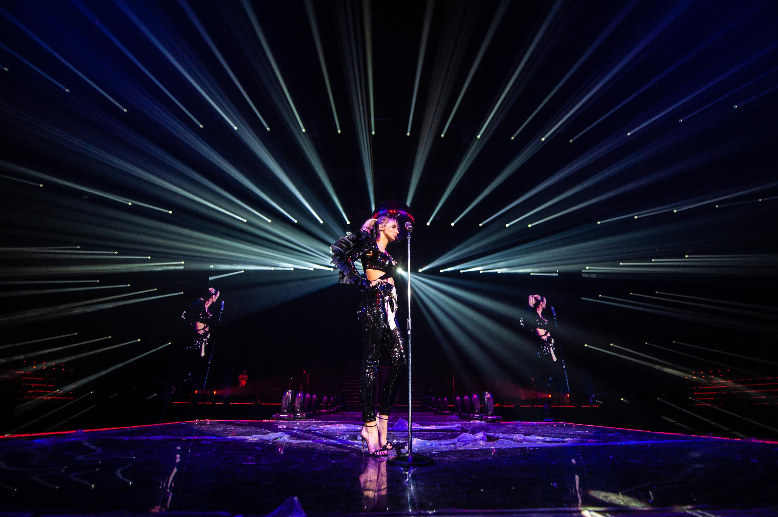 LOBODA / Show “SUPERSTAR” / 2019. OOPS TEAM