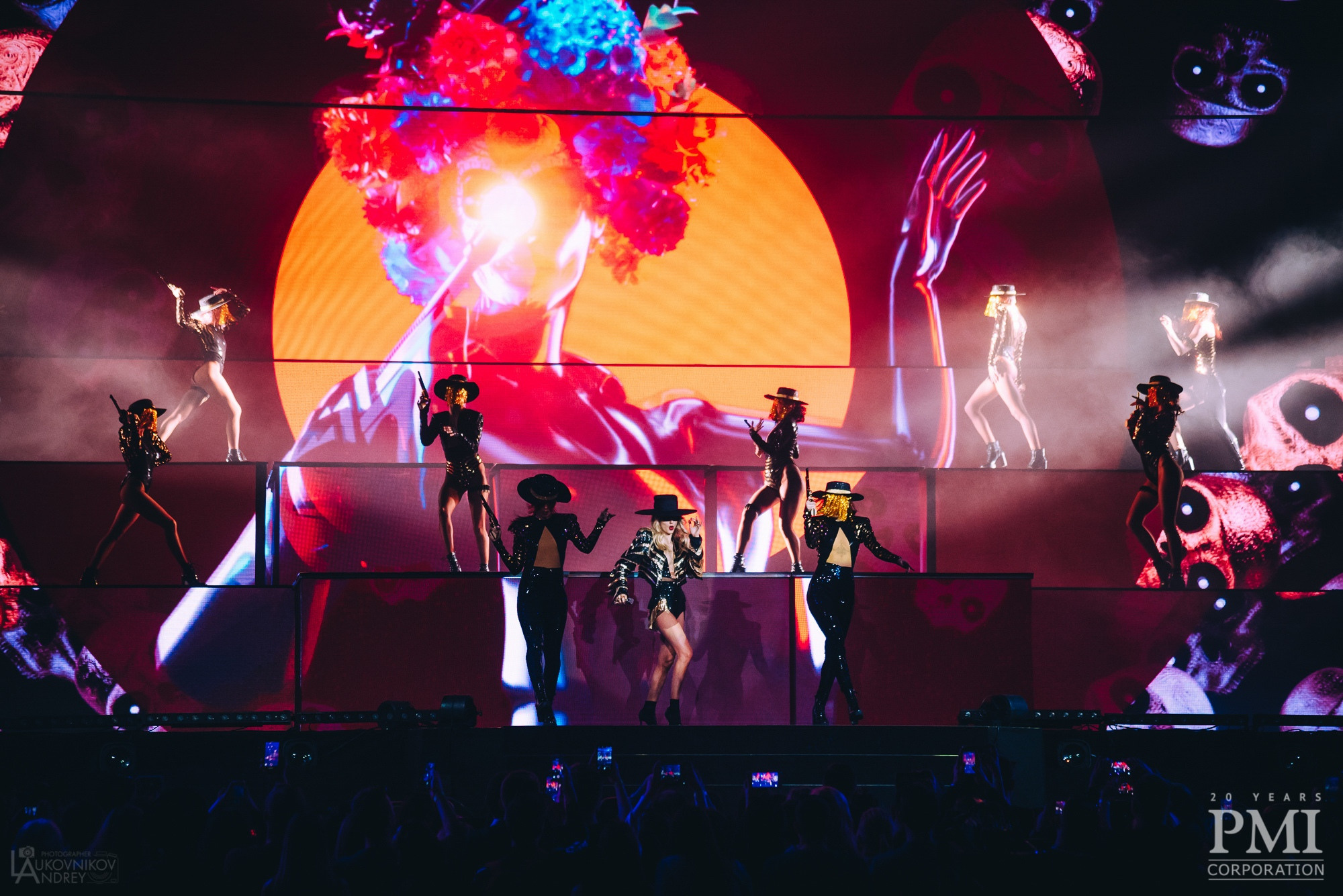 LOBODA / Show “SUPERSTAR” / 2019. OOPS TEAM