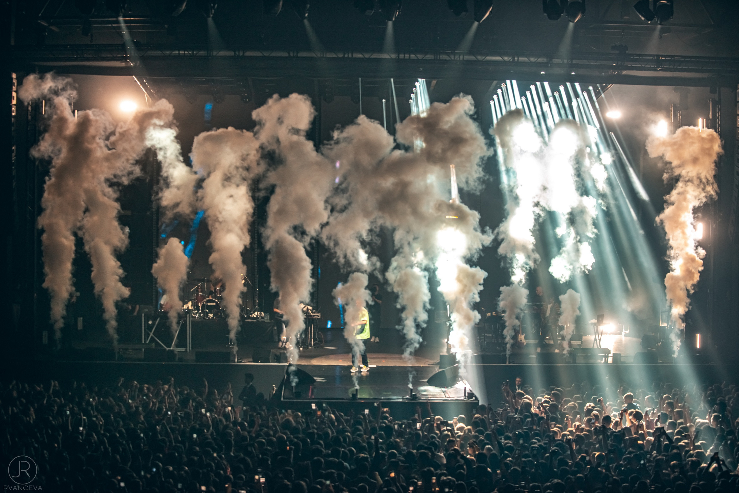 FEDUK / «More love» МСК / 2019. OOPS