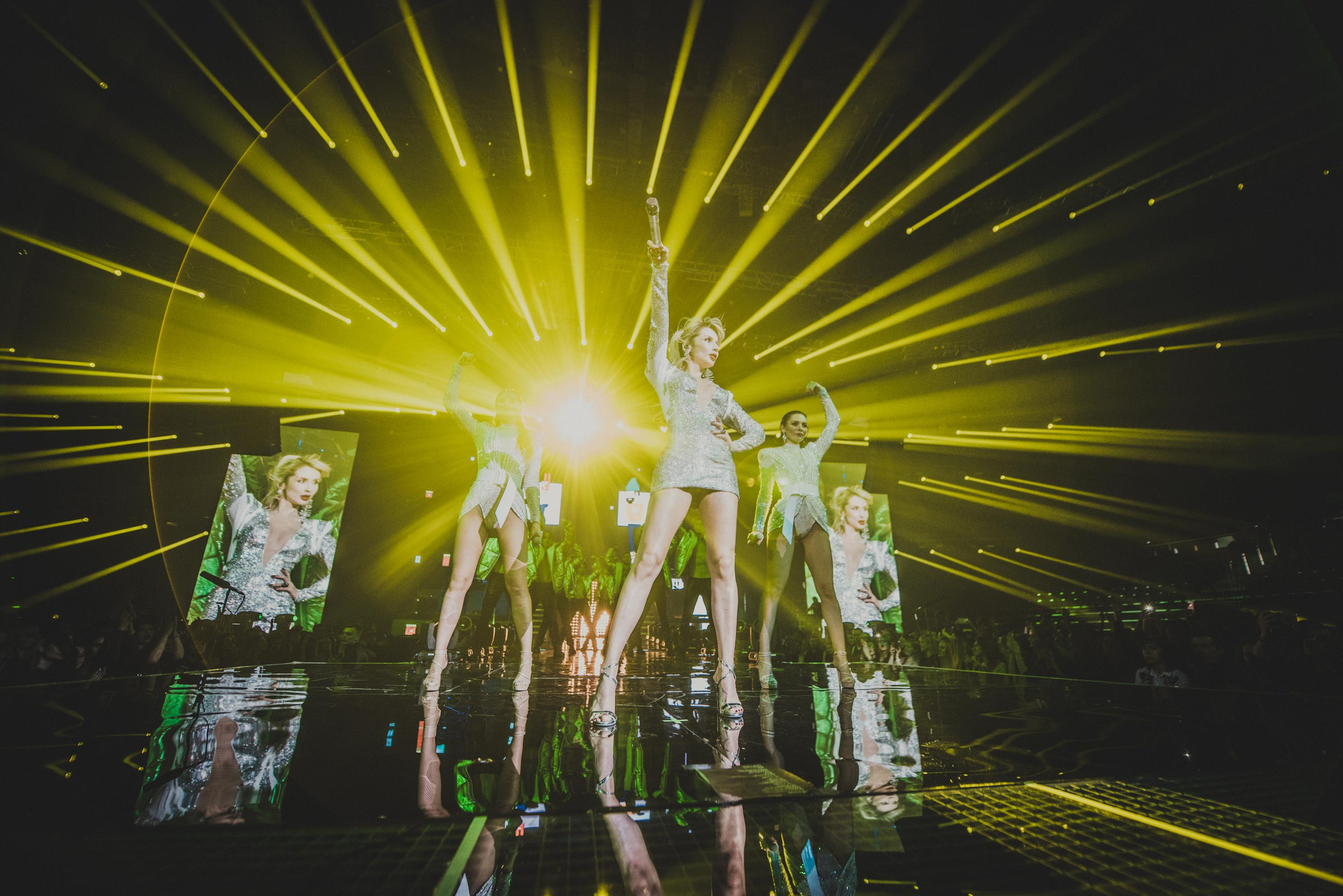 LOBODA / Show “SUPERSTAR” / 2019. OOPS TEAM