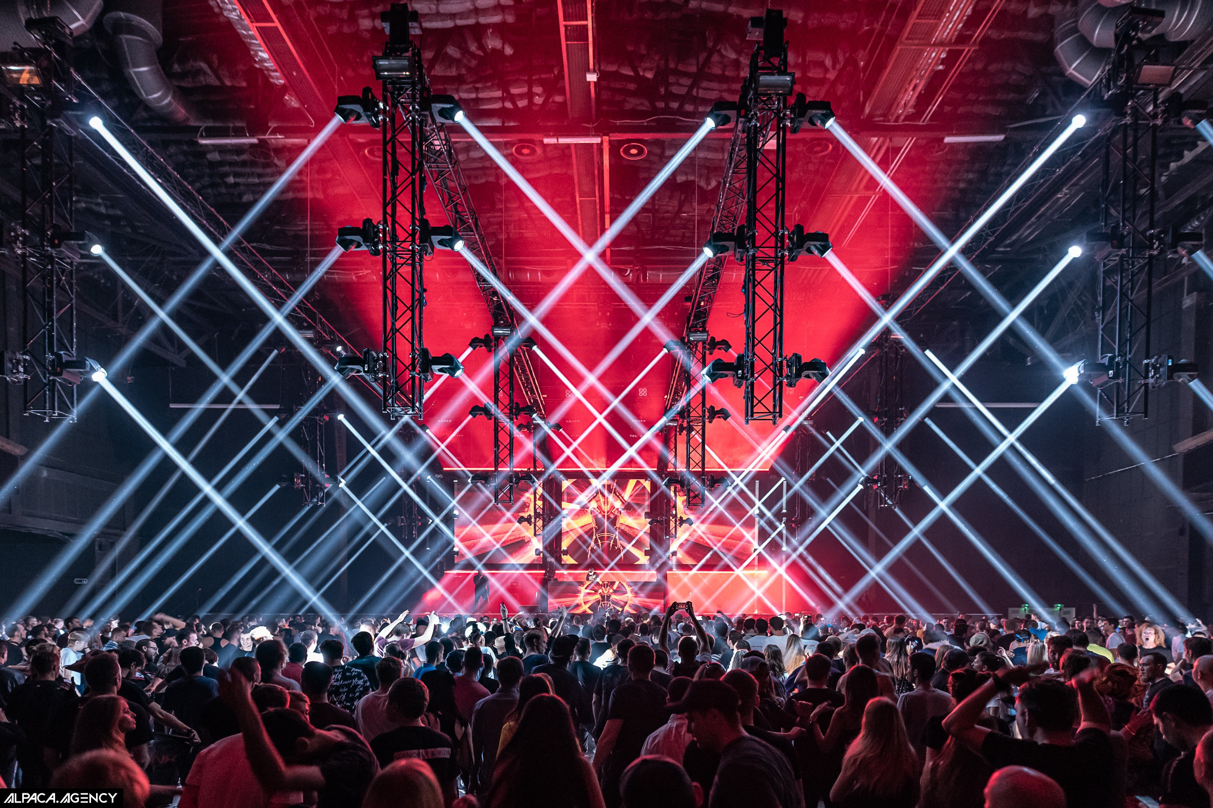 World of Drum&Bass: Epic / 2019. OOPS TEAM