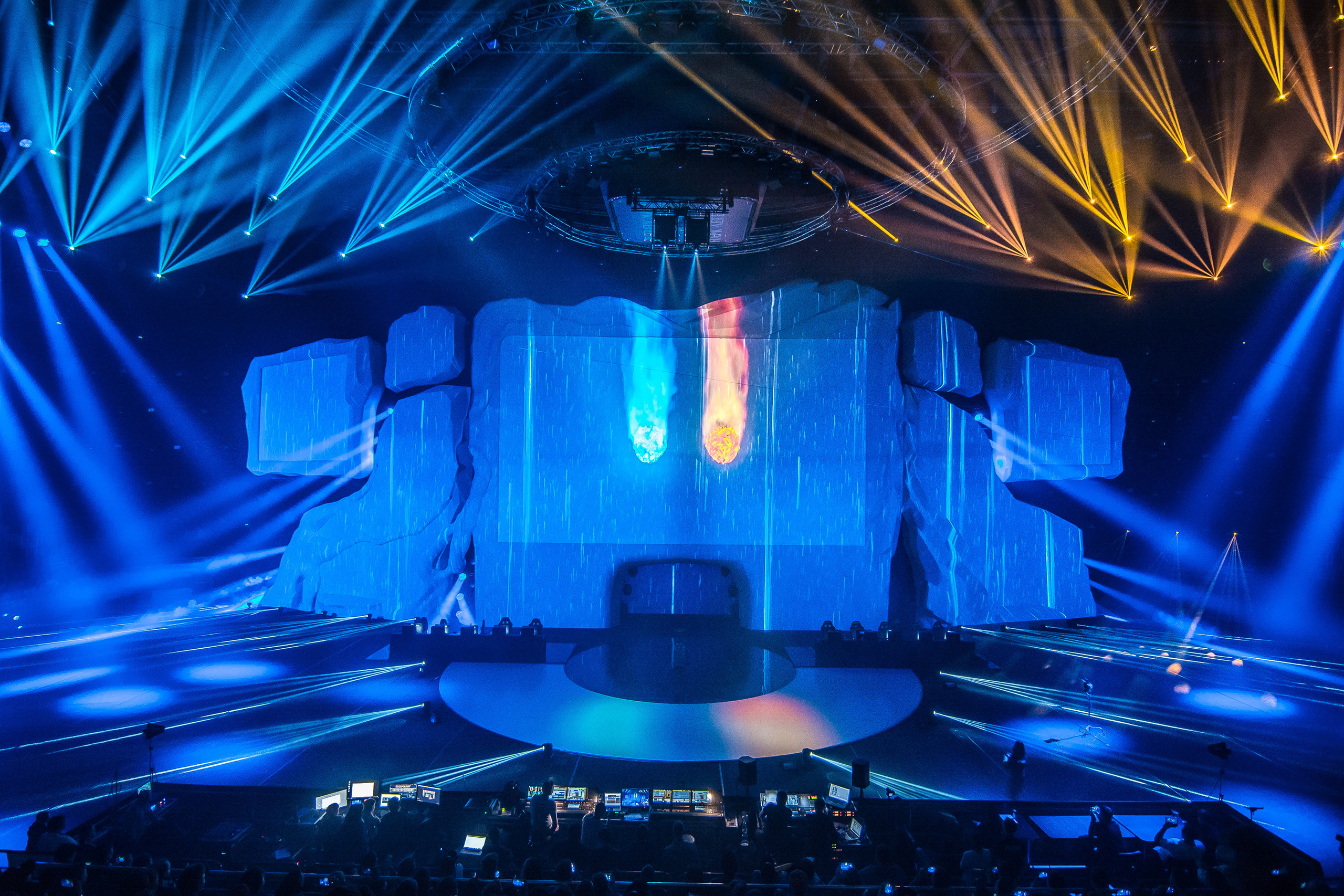 EPICENTER DOTA2 2017 MOSCOW. OOPS TEAM