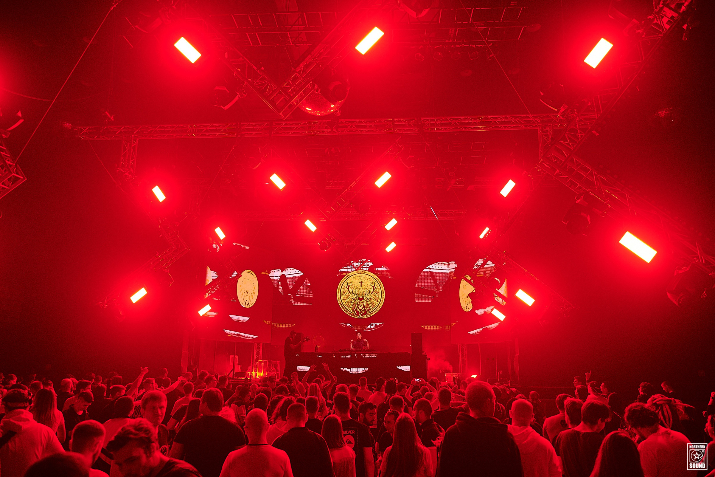 UNDER PRESSURE / Шоу «ENIGMA» / 2019. OOPS