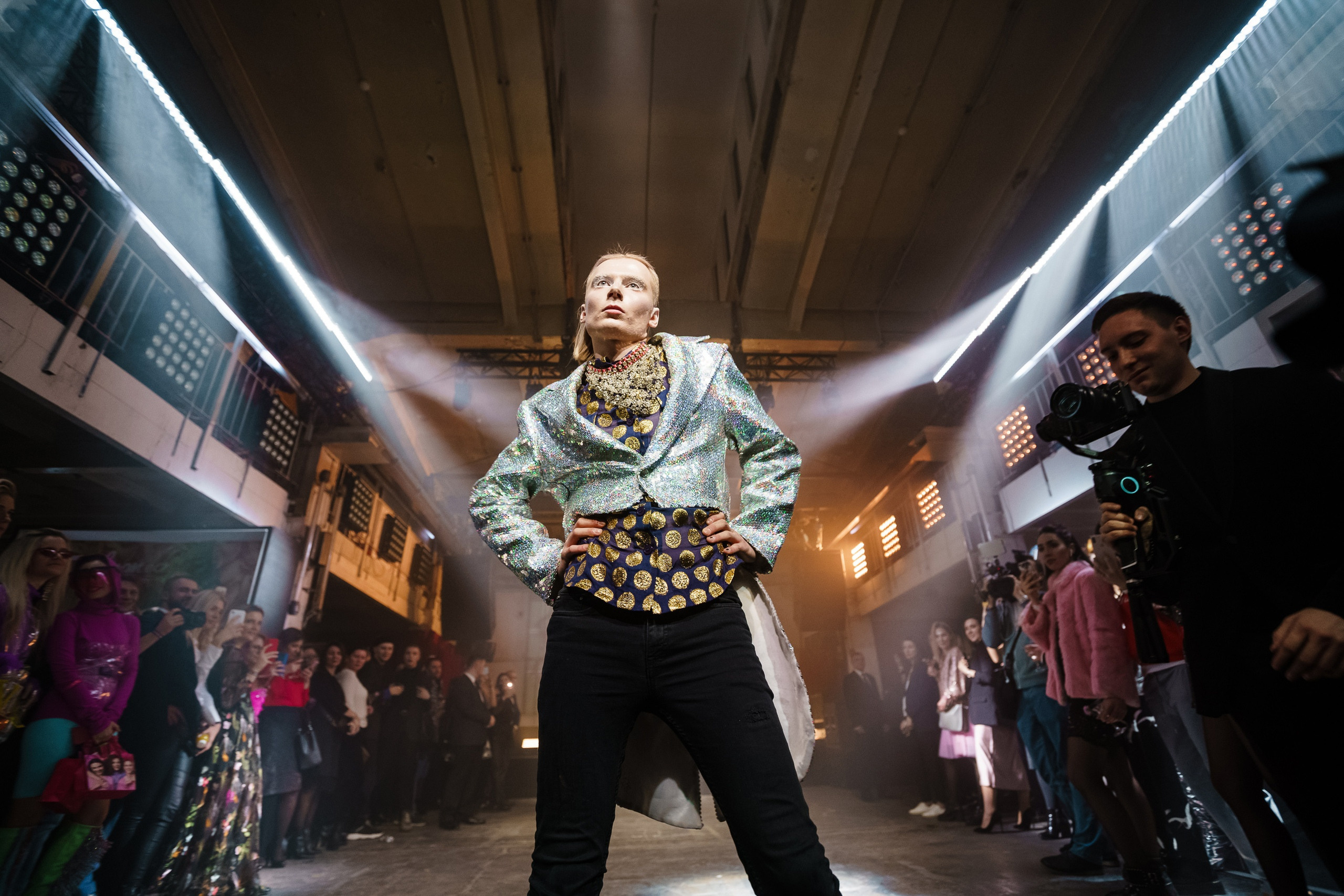 Cosmopolitan Camp Party. OOPS TEAM