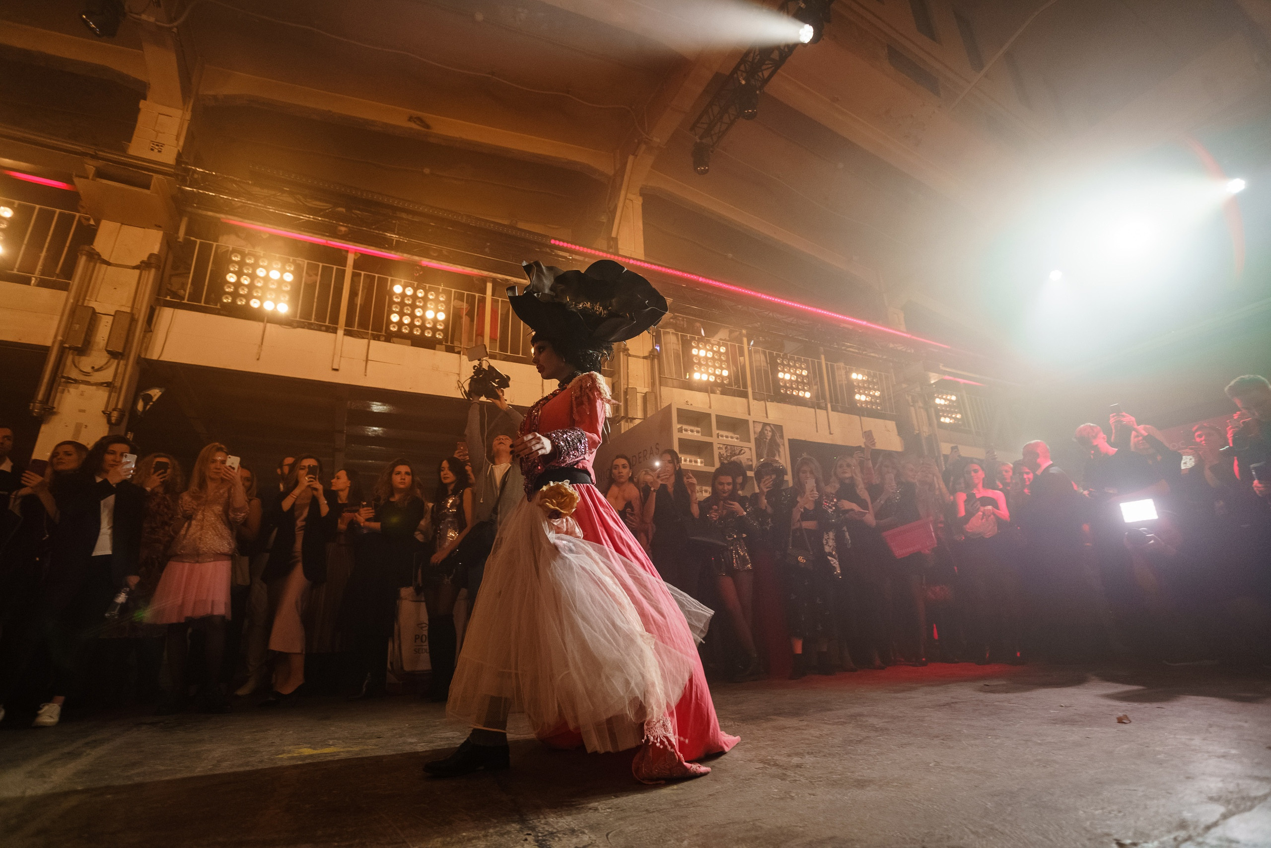 Cosmopolitan Camp Party. OOPS TEAM