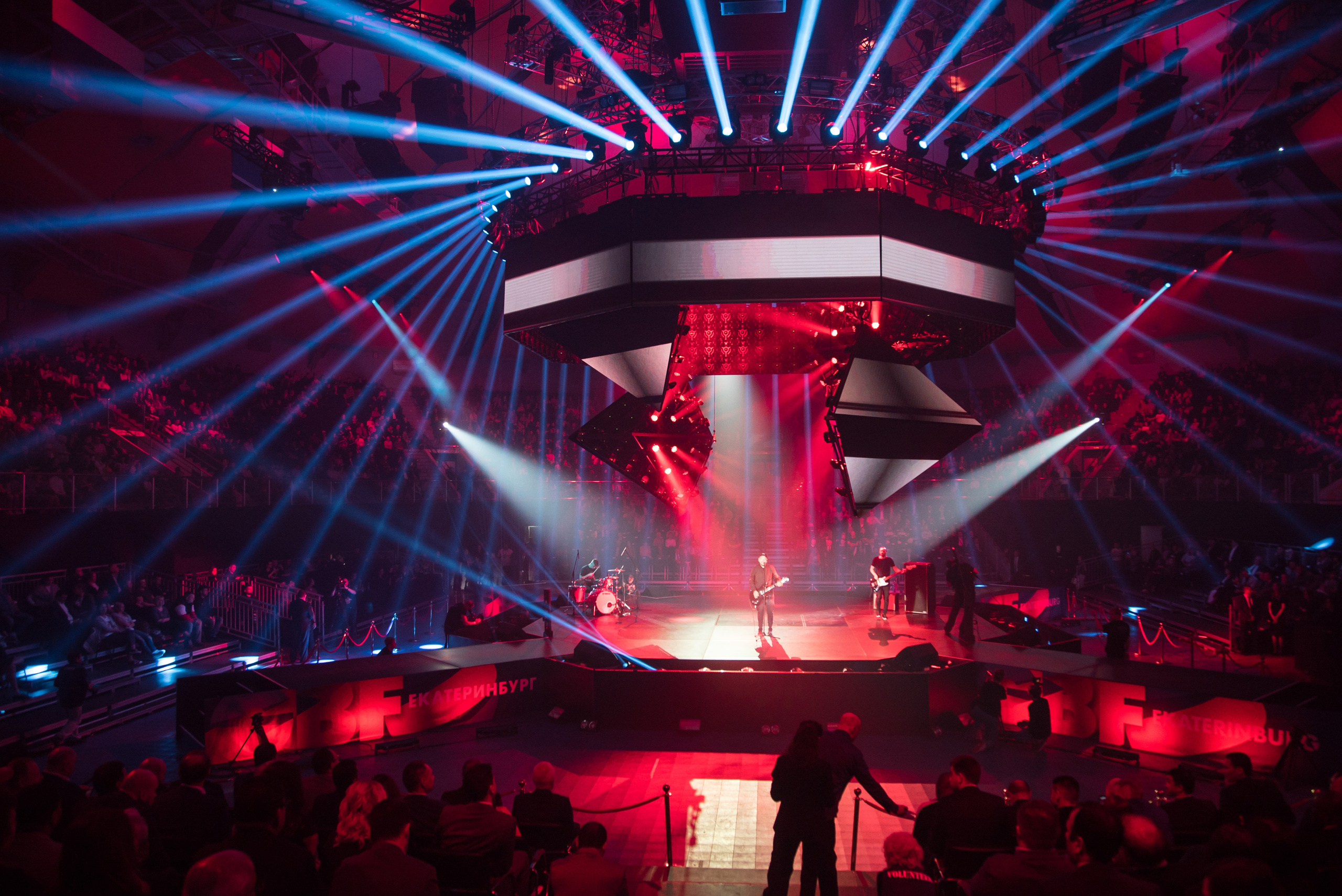 Дизайн для Боксерского форума в екатеринбурге. OOPS