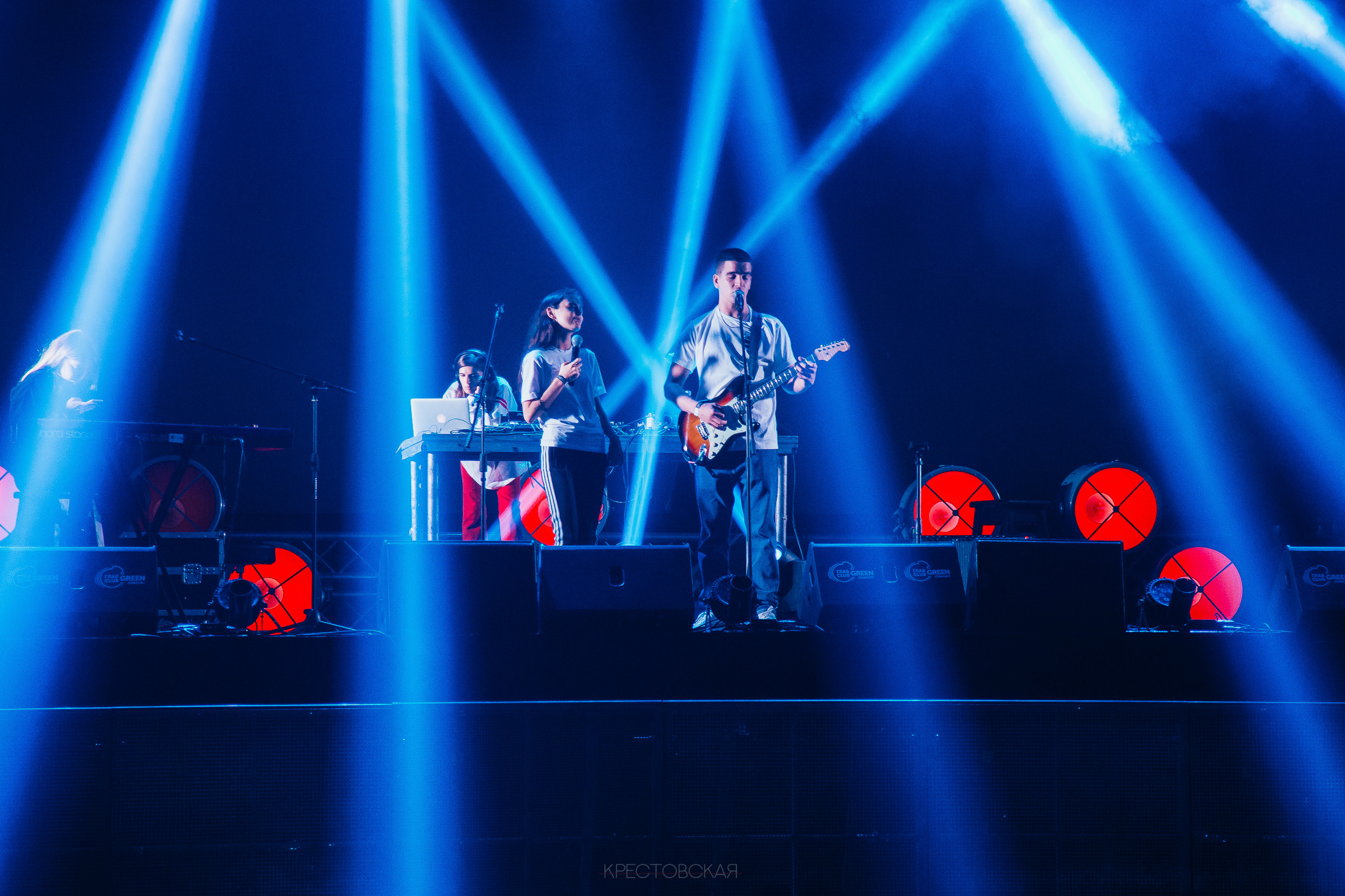 FEDUK / “One love” / 2018. OOPS TEAM