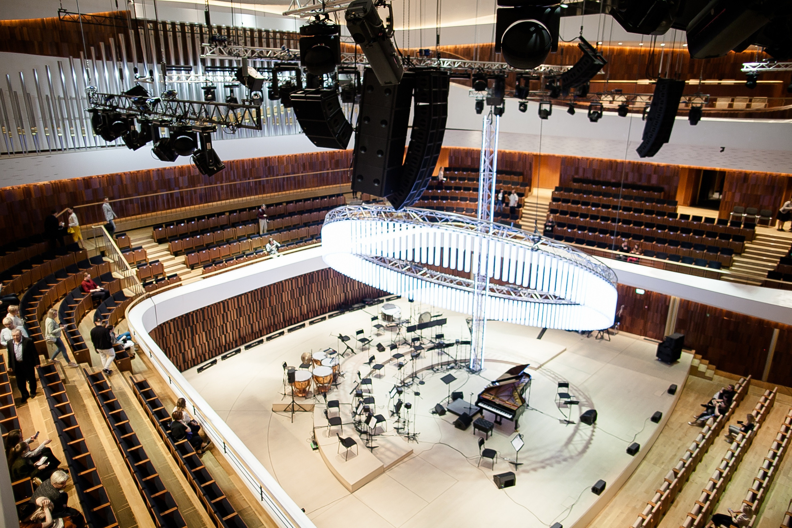 Kirill Richter: Chronos. OOPS