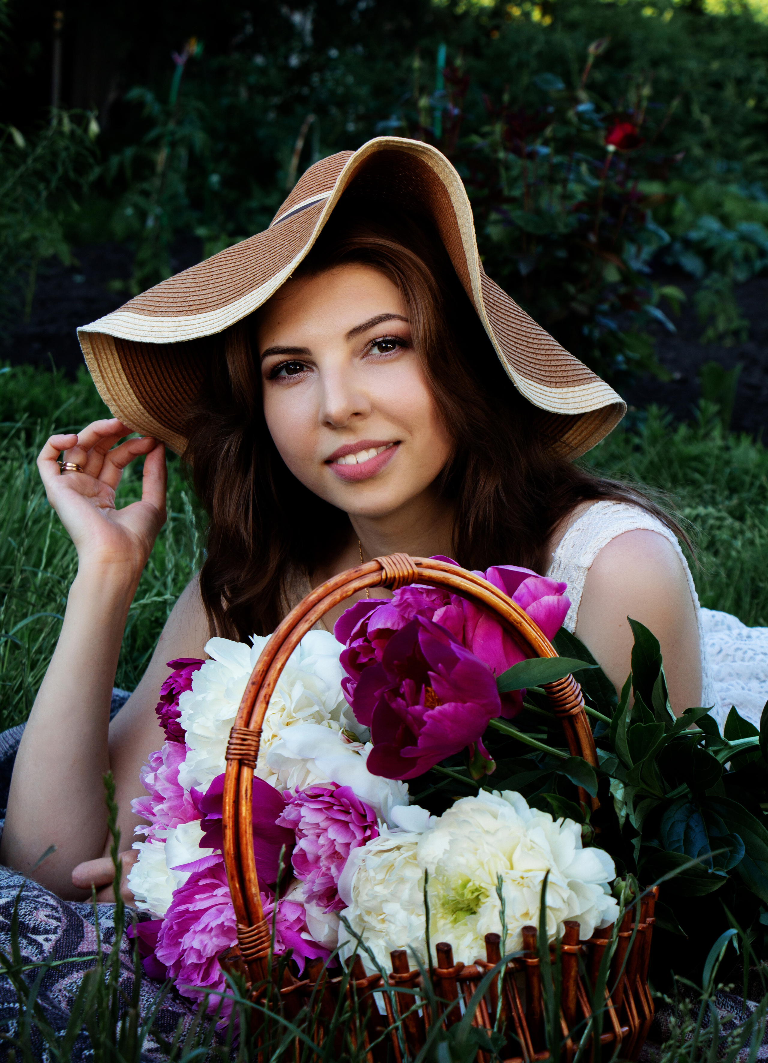 Евгения в цветах. Свадебный и семейный фотограф в Рязани Анастасия